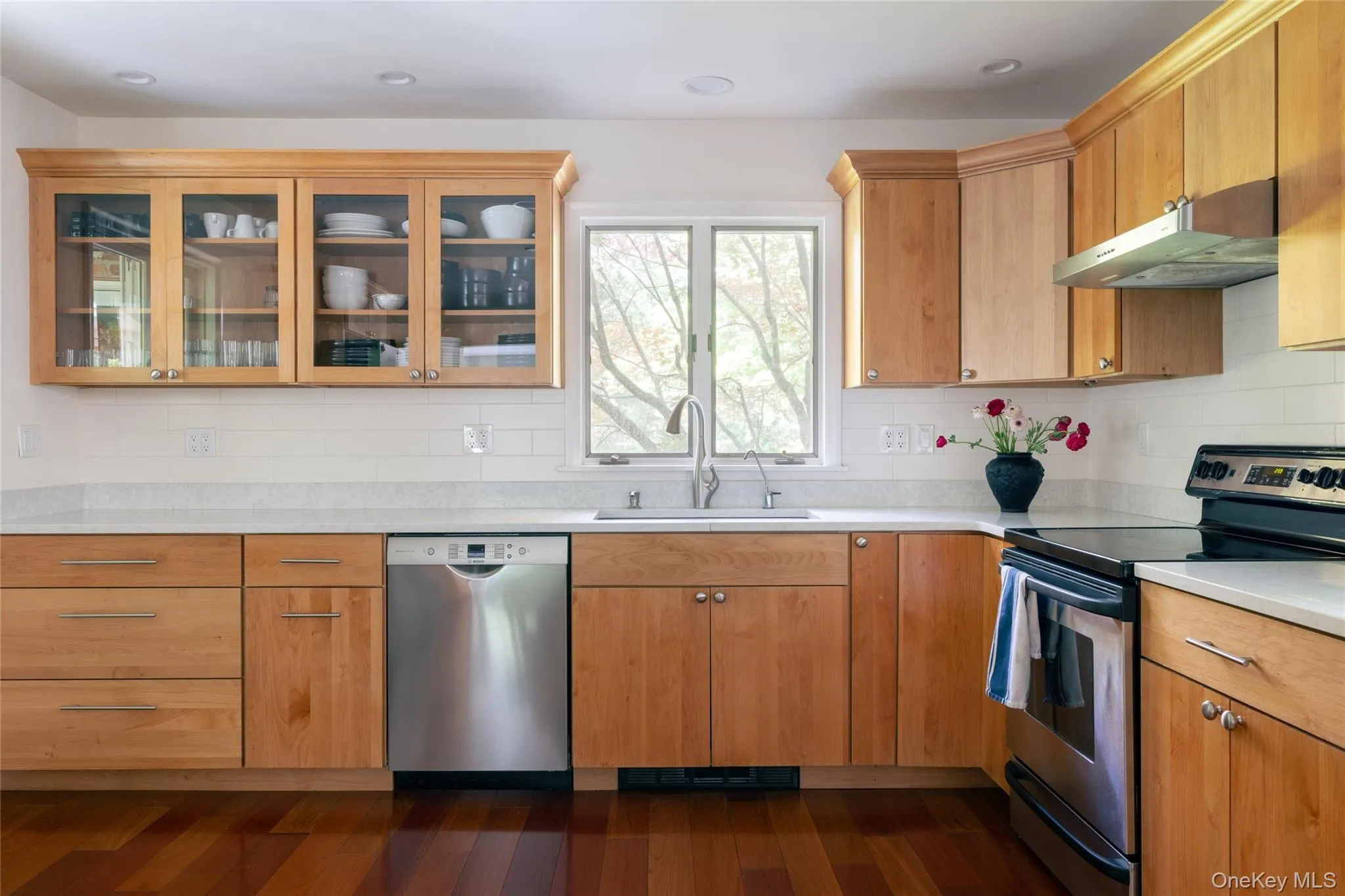 360 Mills Cross Road, Hyde Park, NY, 3 Bedrooms Bedrooms, 7 Rooms Rooms,3 BathroomsBathrooms,Residential,For Rent,Mills Cross,0,1002254 360 Mills Cross Road, Hyde Park, NY, 3 Bedrooms Bedrooms, 7 Rooms Rooms,3 BathroomsBathrooms,Residential,For Rent,Mills Cross,0,1002254