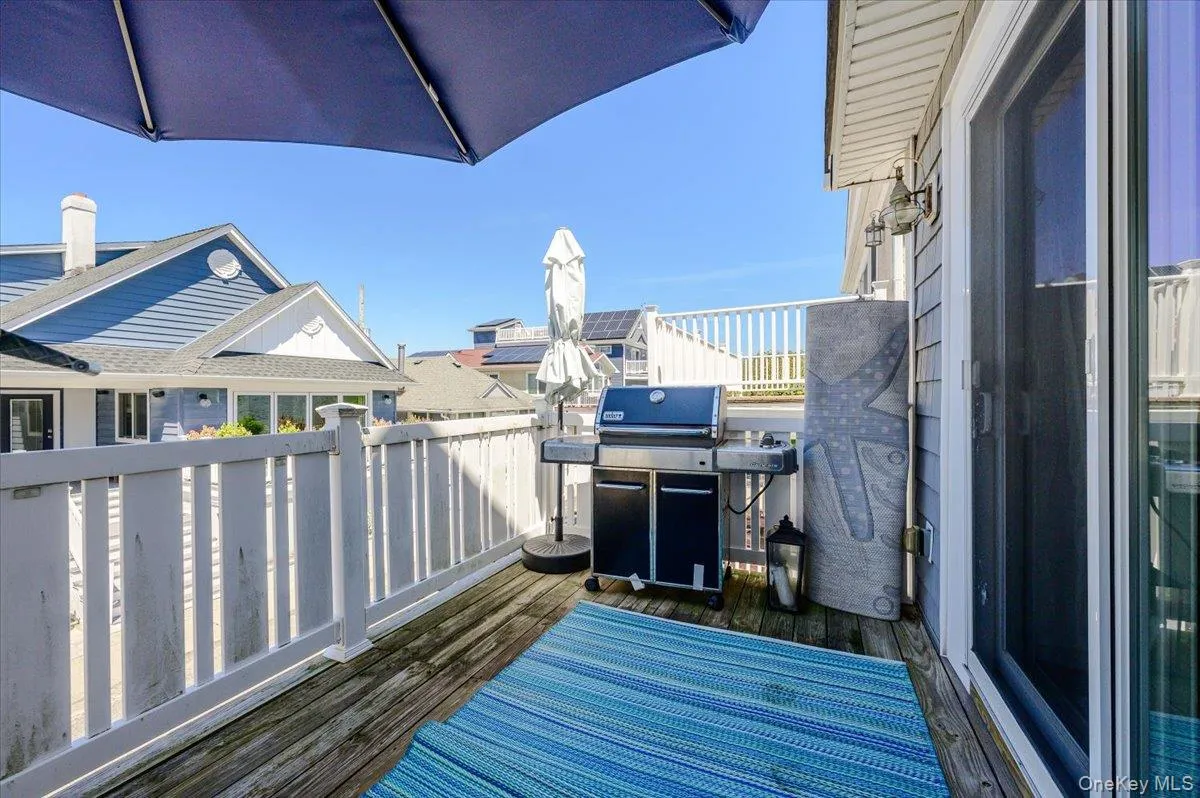 34 Michigan Street, Long Beach, NY, 2 Bedrooms Bedrooms, 5 Rooms Rooms,2 BathroomsBathrooms,Residential,For Rent,Michigan,0,1002255 34 Michigan Street, Long Beach, NY, 2 Bedrooms Bedrooms, 5 Rooms Rooms,2 BathroomsBathrooms,Residential,For Rent,Michigan,0,1002255