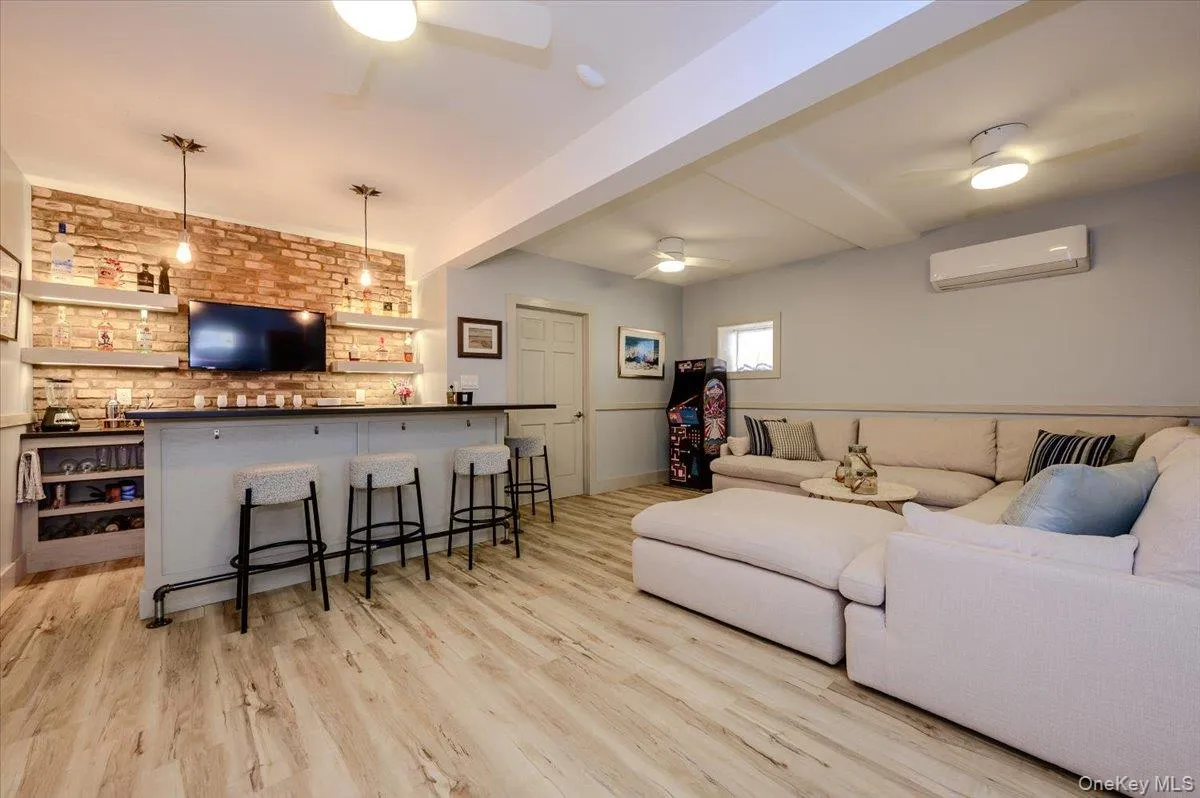 34 Michigan Street, Long Beach, NY, 2 Bedrooms Bedrooms, 5 Rooms Rooms,2 BathroomsBathrooms,Residential,For Rent,Michigan,0,1002255 34 Michigan Street, Long Beach, NY, 2 Bedrooms Bedrooms, 5 Rooms Rooms,2 BathroomsBathrooms,Residential,For Rent,Michigan,0,1002255