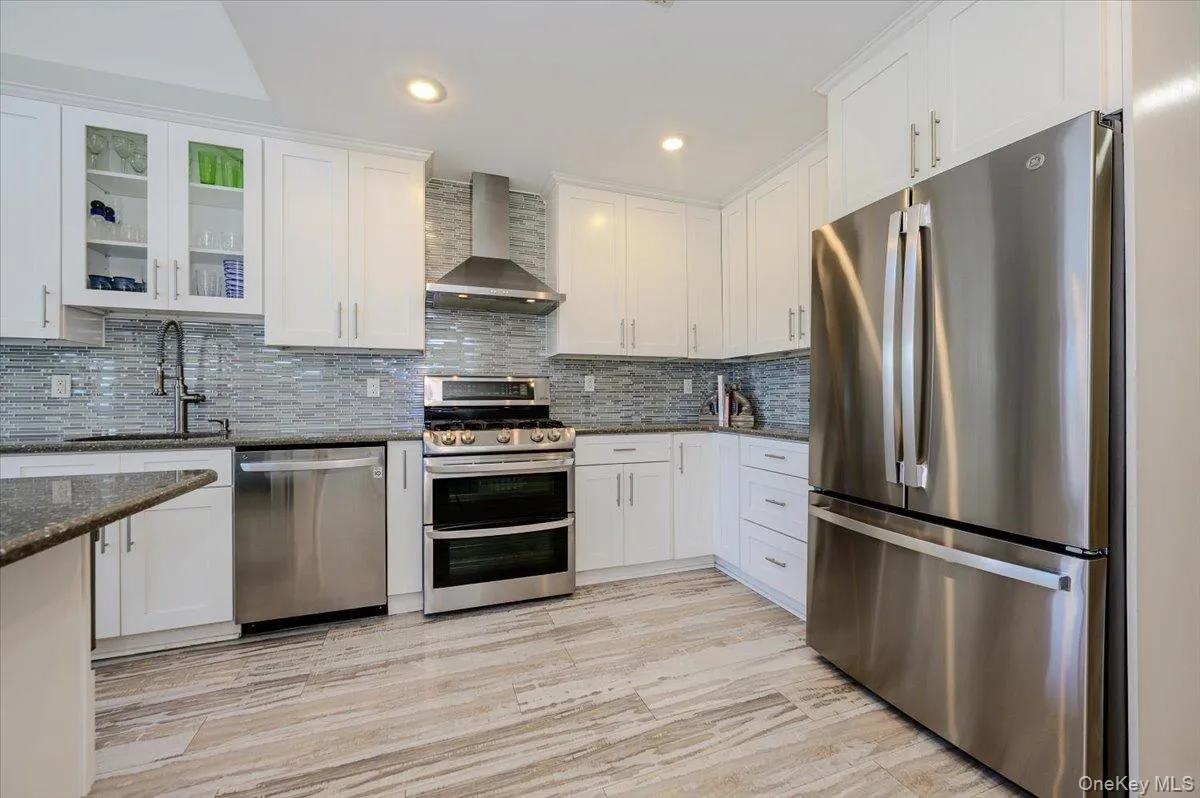 34 Michigan Street, Long Beach, NY, 2 Bedrooms Bedrooms, 5 Rooms Rooms,2 BathroomsBathrooms,Residential,For Rent,Michigan,0,1002255 34 Michigan Street, Long Beach, NY, 2 Bedrooms Bedrooms, 5 Rooms Rooms,2 BathroomsBathrooms,Residential,For Rent,Michigan,0,1002255