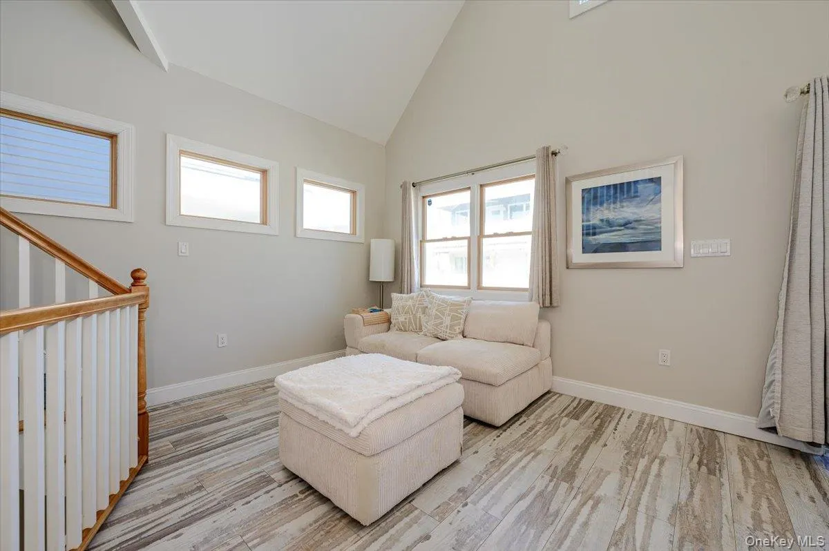 34 Michigan Street, Long Beach, NY, 2 Bedrooms Bedrooms, 5 Rooms Rooms,2 BathroomsBathrooms,Residential,For Rent,Michigan,0,1002255 34 Michigan Street, Long Beach, NY, 2 Bedrooms Bedrooms, 5 Rooms Rooms,2 BathroomsBathrooms,Residential,For Rent,Michigan,0,1002255