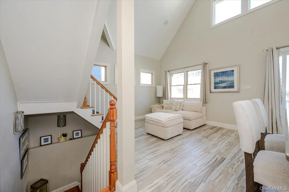 34 Michigan Street, Long Beach, NY, 2 Bedrooms Bedrooms, 5 Rooms Rooms,2 BathroomsBathrooms,Residential,For Rent,Michigan,0,1002255 34 Michigan Street, Long Beach, NY, 2 Bedrooms Bedrooms, 5 Rooms Rooms,2 BathroomsBathrooms,Residential,For Rent,Michigan,0,1002255