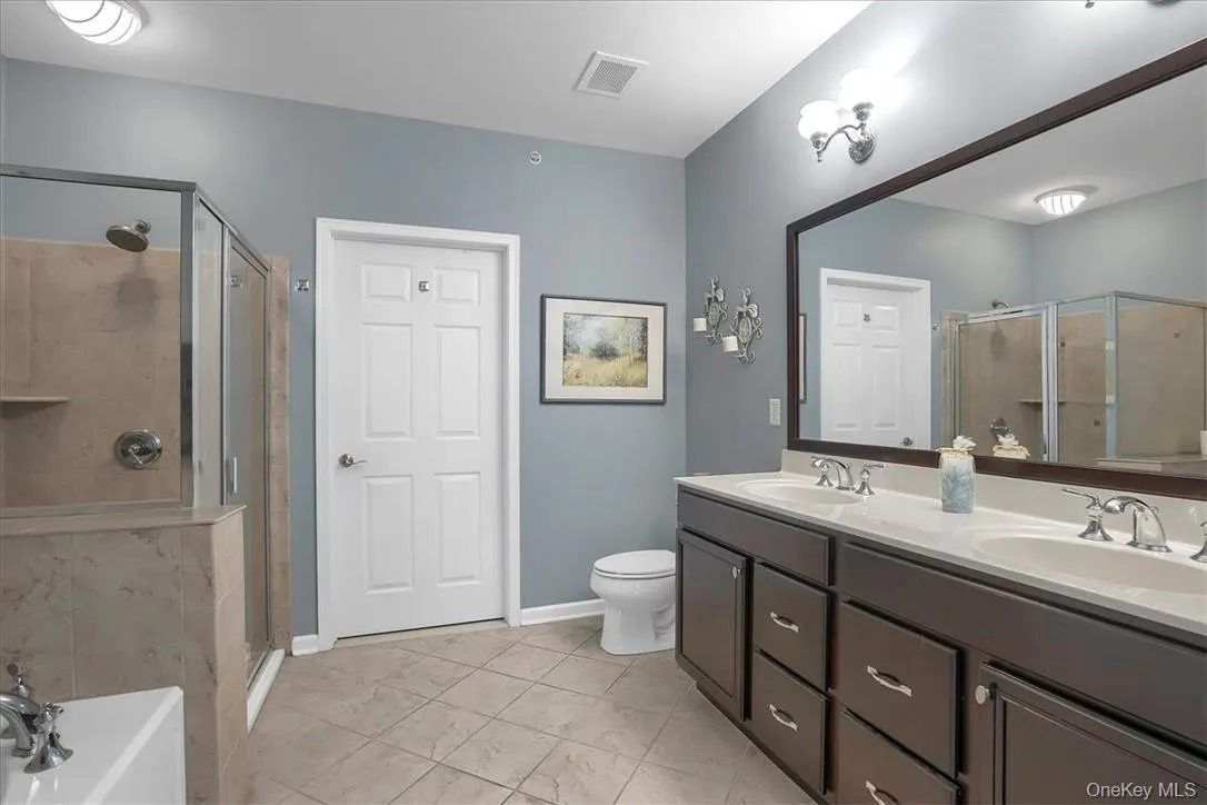 2814 Bennington Drive, Fishkill, NY, 2 Bedrooms Bedrooms, 5 Rooms Rooms,2 BathroomsBathrooms,Residential Lease,For Rent,Bennington,0,1002260 2814 Bennington Drive, Fishkill, NY, 2 Bedrooms Bedrooms, 5 Rooms Rooms,2 BathroomsBathrooms,Residential Lease,For Rent,Bennington,0,1002260