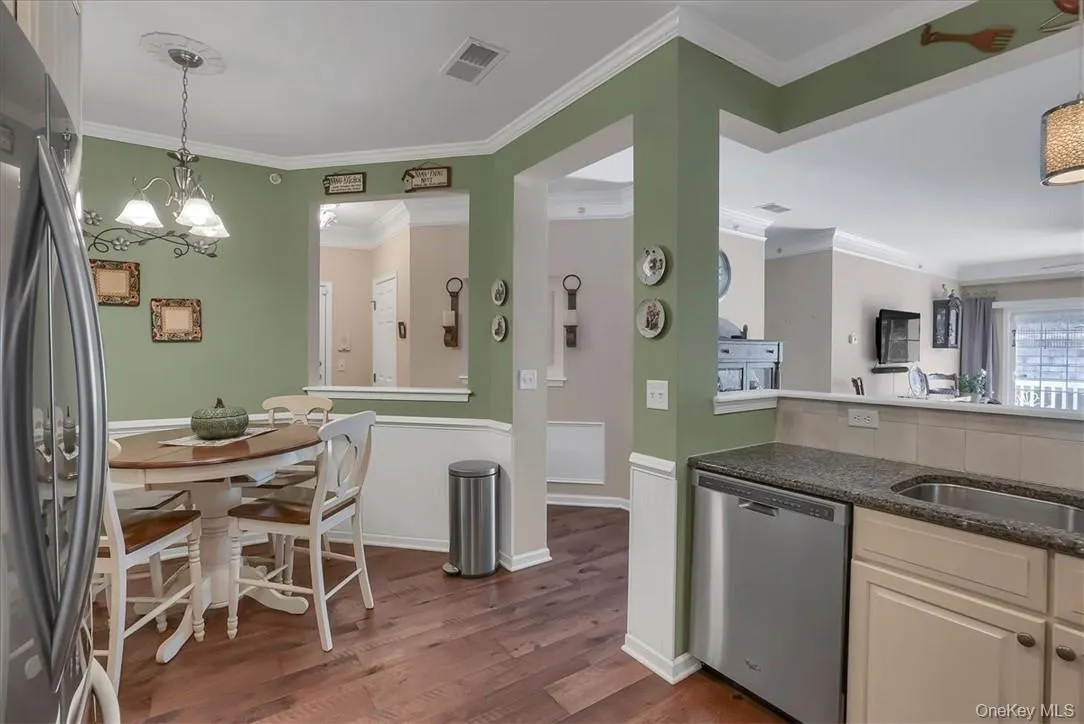 2814 Bennington Drive, Fishkill, NY, 2 Bedrooms Bedrooms, 5 Rooms Rooms,2 BathroomsBathrooms,Residential Lease,For Rent,Bennington,0,1002260 2814 Bennington Drive, Fishkill, NY, 2 Bedrooms Bedrooms, 5 Rooms Rooms,2 BathroomsBathrooms,Residential Lease,For Rent,Bennington,0,1002260