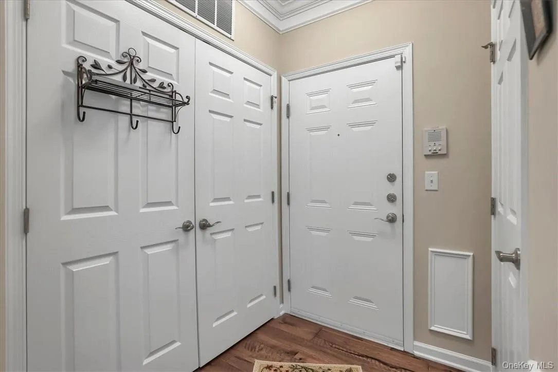 2814 Bennington Drive, Fishkill, NY, 2 Bedrooms Bedrooms, 5 Rooms Rooms,2 BathroomsBathrooms,Residential Lease,For Rent,Bennington,0,1002260 2814 Bennington Drive, Fishkill, NY, 2 Bedrooms Bedrooms, 5 Rooms Rooms,2 BathroomsBathrooms,Residential Lease,For Rent,Bennington,0,1002260