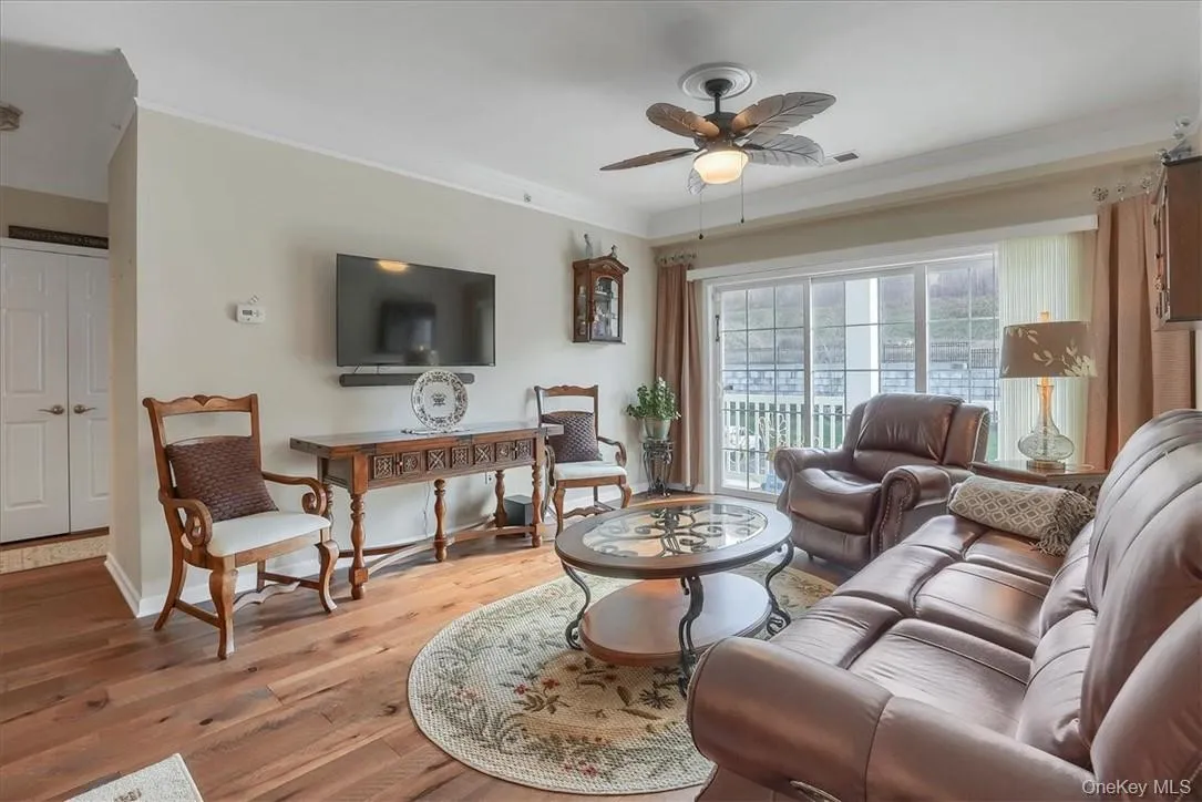 2814 Bennington Drive, Fishkill, NY, 2 Bedrooms Bedrooms, 5 Rooms Rooms,2 BathroomsBathrooms,Residential Lease,For Rent,Bennington,0,1002260 2814 Bennington Drive, Fishkill, NY, 2 Bedrooms Bedrooms, 5 Rooms Rooms,2 BathroomsBathrooms,Residential Lease,For Rent,Bennington,0,1002260