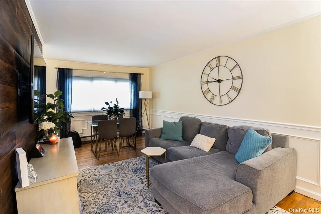 2449 Building J Union Blvd, Islip, NY, 1 Bedroom Bedrooms, 4 Rooms Rooms,1 BathroomBathrooms,Residential Lease,For Rent,Union Blvd,0,1002265 2449 Building J Union Blvd, Islip, NY, 1 Bedroom Bedrooms, 4 Rooms Rooms,1 BathroomBathrooms,Residential Lease,For Rent,Union Blvd,0,1002265