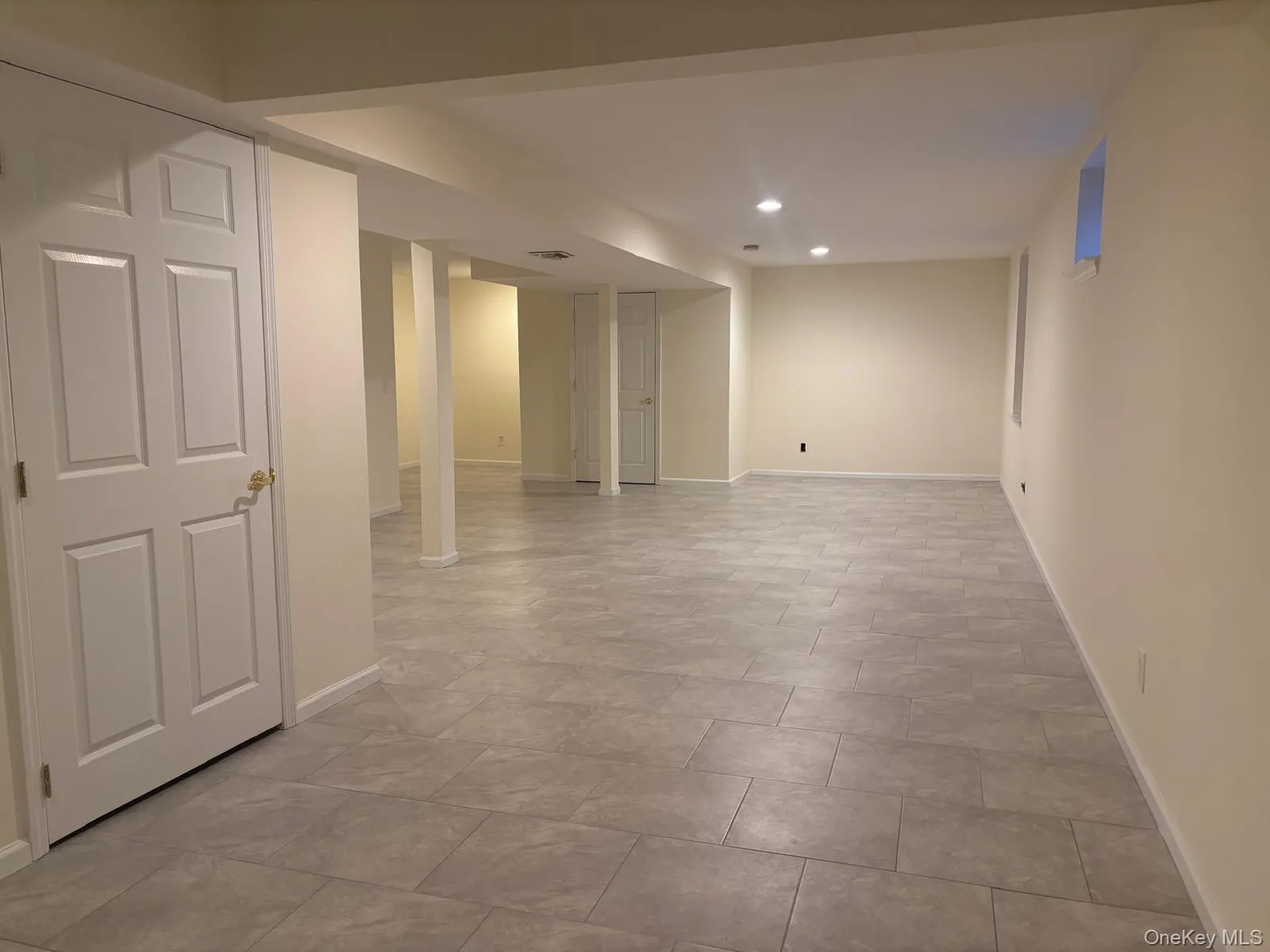 74 Firwood Road, North Hempstead, NY, 3 Bedrooms Bedrooms, 7 Rooms Rooms,2 BathroomsBathrooms,Residential Lease,For Rent,Firwood,0,1002267 74 Firwood Road, North Hempstead, NY, 3 Bedrooms Bedrooms, 7 Rooms Rooms,2 BathroomsBathrooms,Residential Lease,For Rent,Firwood,0,1002267