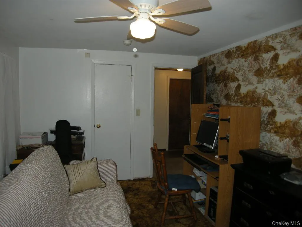 43 Washington Heights Street, Brookhaven, NY, 4 Bedrooms Bedrooms, 12 Rooms Rooms,3 BathroomsBathrooms,Residential,For Rent,Washington Heights,0,KEY1002269 43 Washington Heights Street, Brookhaven, NY, 4 Bedrooms Bedrooms, 12 Rooms Rooms,3 BathroomsBathrooms,Residential,For Rent,Washington Heights,0,KEY1002269