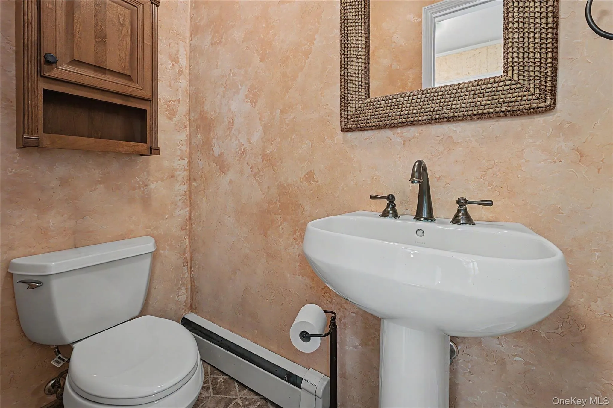75 Summit Drive, Smithtown, NY, 3 Bedrooms Bedrooms, 7 Rooms Rooms,2 BathroomsBathrooms,Residential,For Rent,Summit,0,1002274 75 Summit Drive, Smithtown, NY, 3 Bedrooms Bedrooms, 7 Rooms Rooms,2 BathroomsBathrooms,Residential,For Rent,Summit,0,1002274