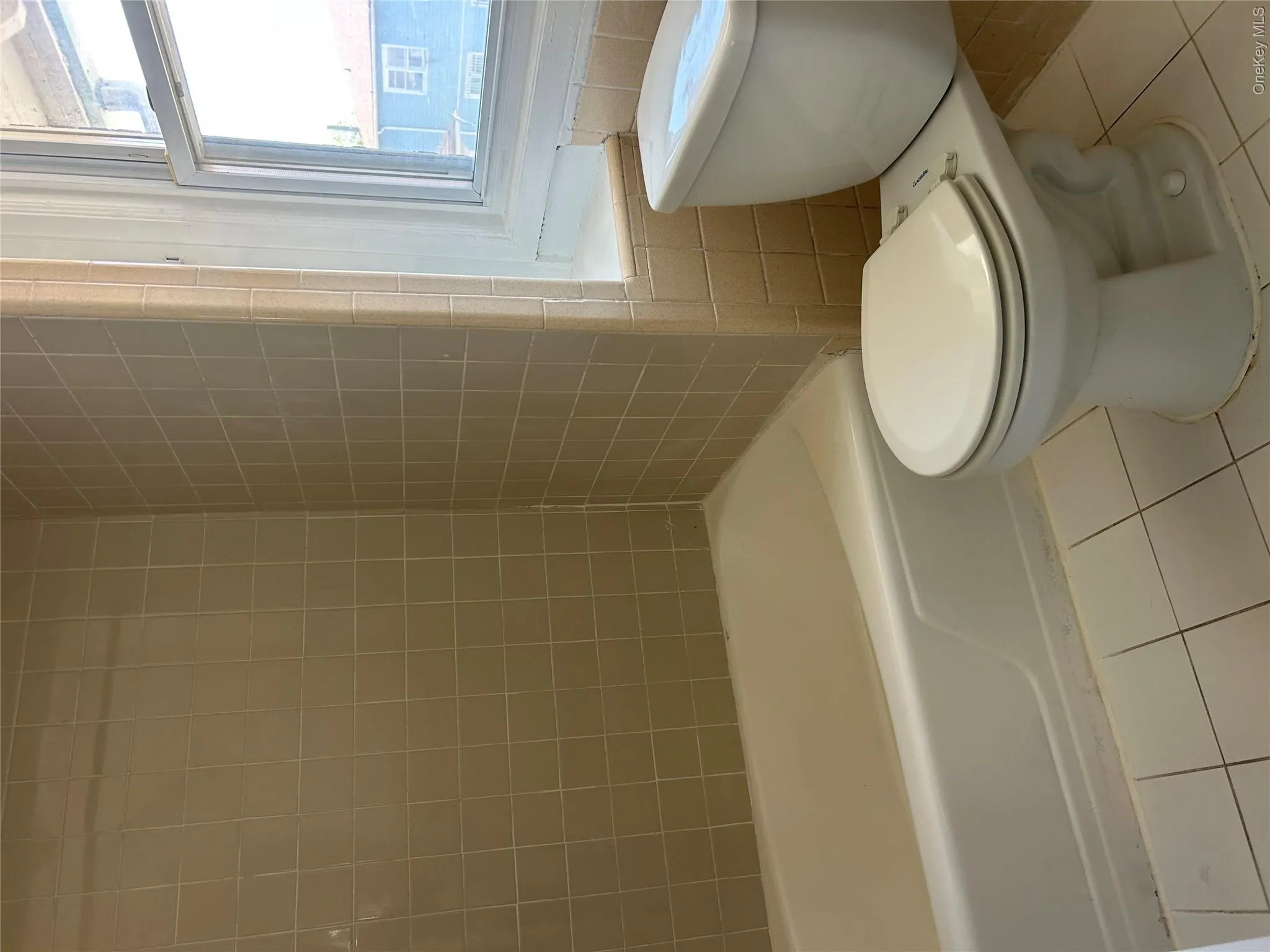 2217 Collier Avenue, New York, NY, 2 Bedrooms Bedrooms, 5 Rooms Rooms,1 BathroomBathrooms,Residential Lease,For Rent,Collier,0,1002279 2217 Collier Avenue, New York, NY, 2 Bedrooms Bedrooms, 5 Rooms Rooms,1 BathroomBathrooms,Residential Lease,For Rent,Collier,0,1002279