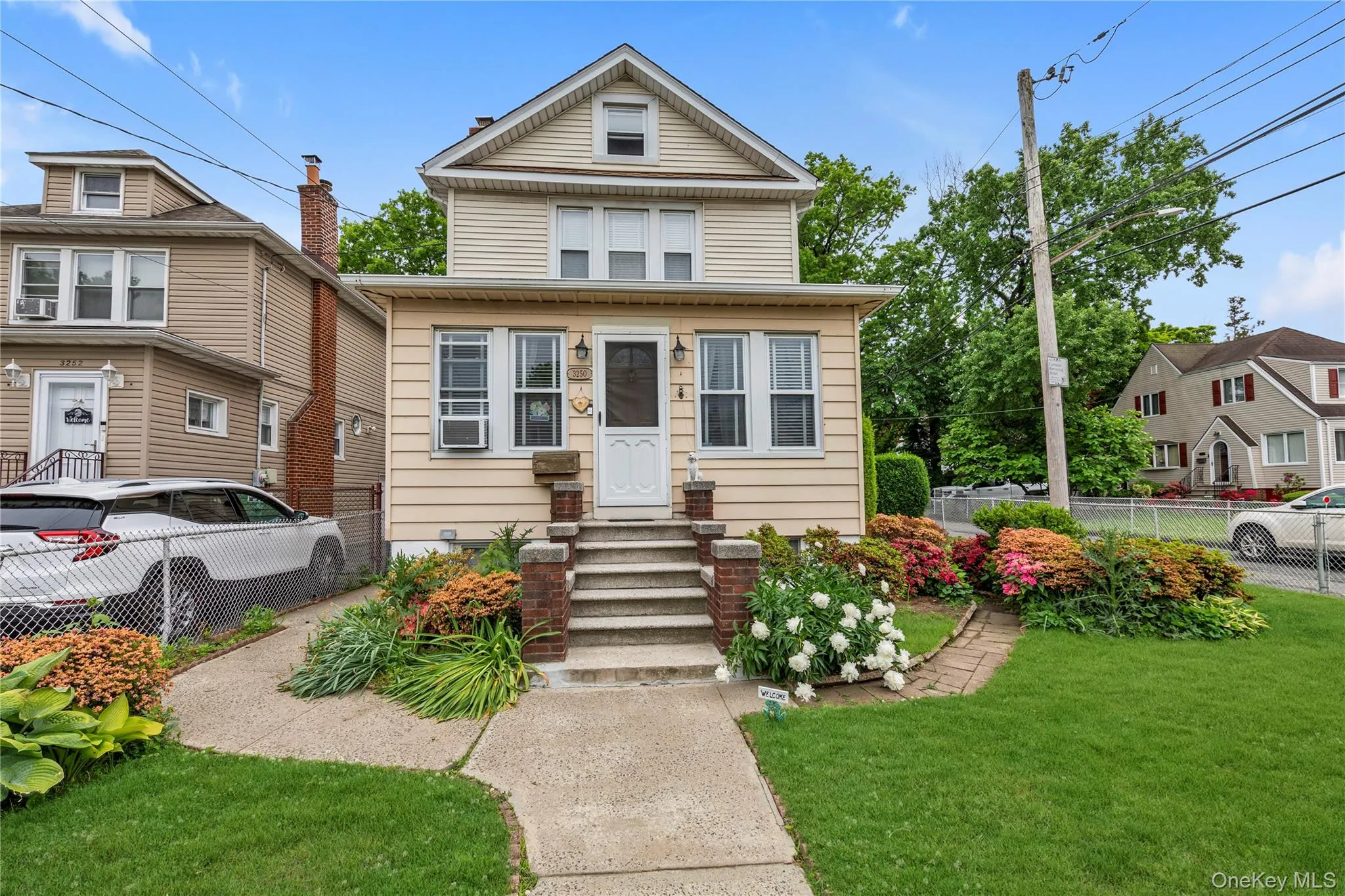 3250 Country Club Road, New York, NY, 3 Bedrooms Bedrooms, 6 Rooms Rooms,1 BathroomBathrooms,Residential,For Rent,Country Club,0,1002280 3250 Country Club Road, New York, NY, 3 Bedrooms Bedrooms, 6 Rooms Rooms,1 BathroomBathrooms,Residential,For Rent,Country Club,0,1002280