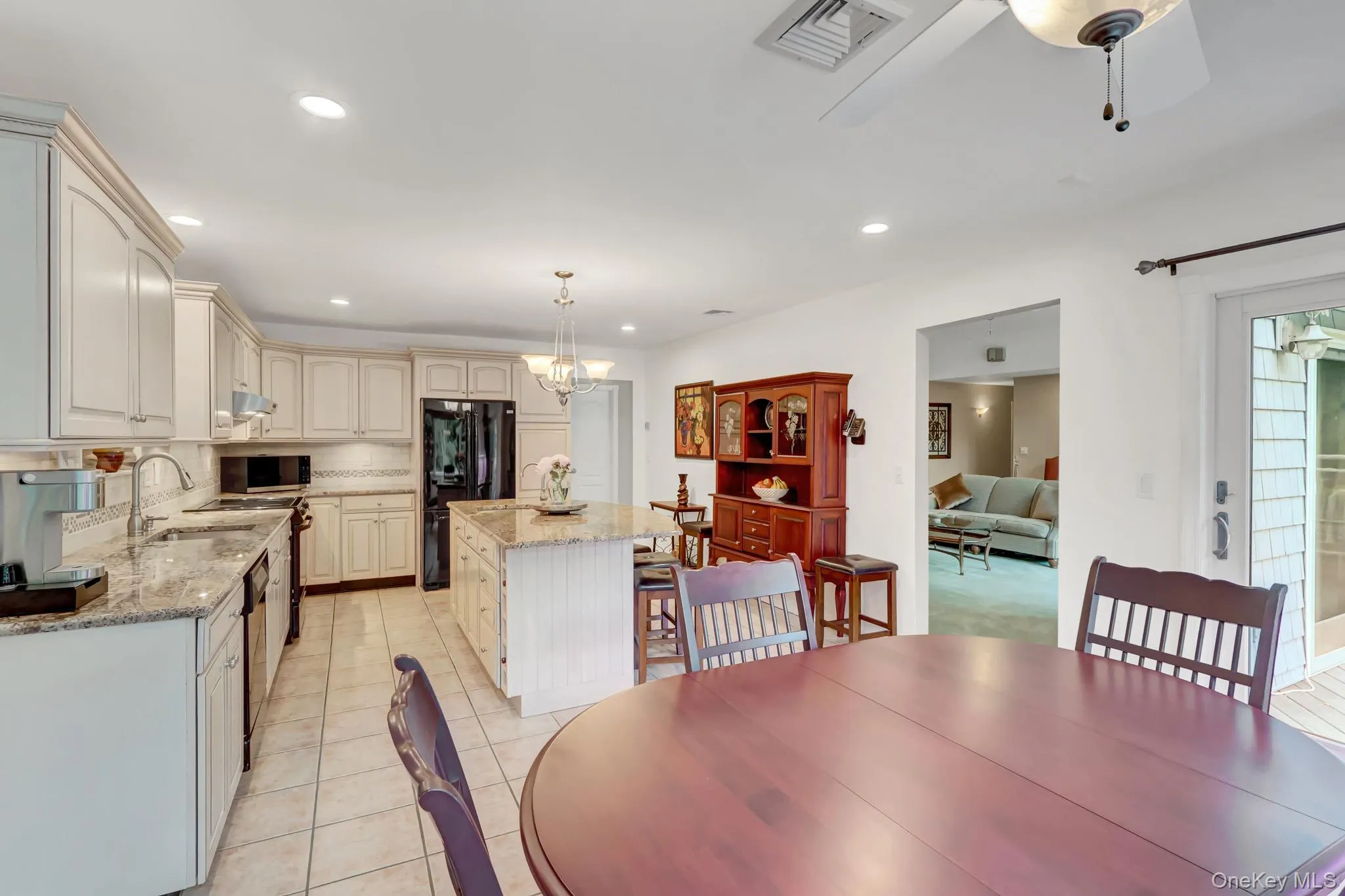 71 Dyke Road, Brookhaven, NY, 4 Bedrooms Bedrooms, 8 Rooms Rooms,2 BathroomsBathrooms,Residential,For Rent,Dyke,0,1002281 71 Dyke Road, Brookhaven, NY, 4 Bedrooms Bedrooms, 8 Rooms Rooms,2 BathroomsBathrooms,Residential,For Rent,Dyke,0,1002281
