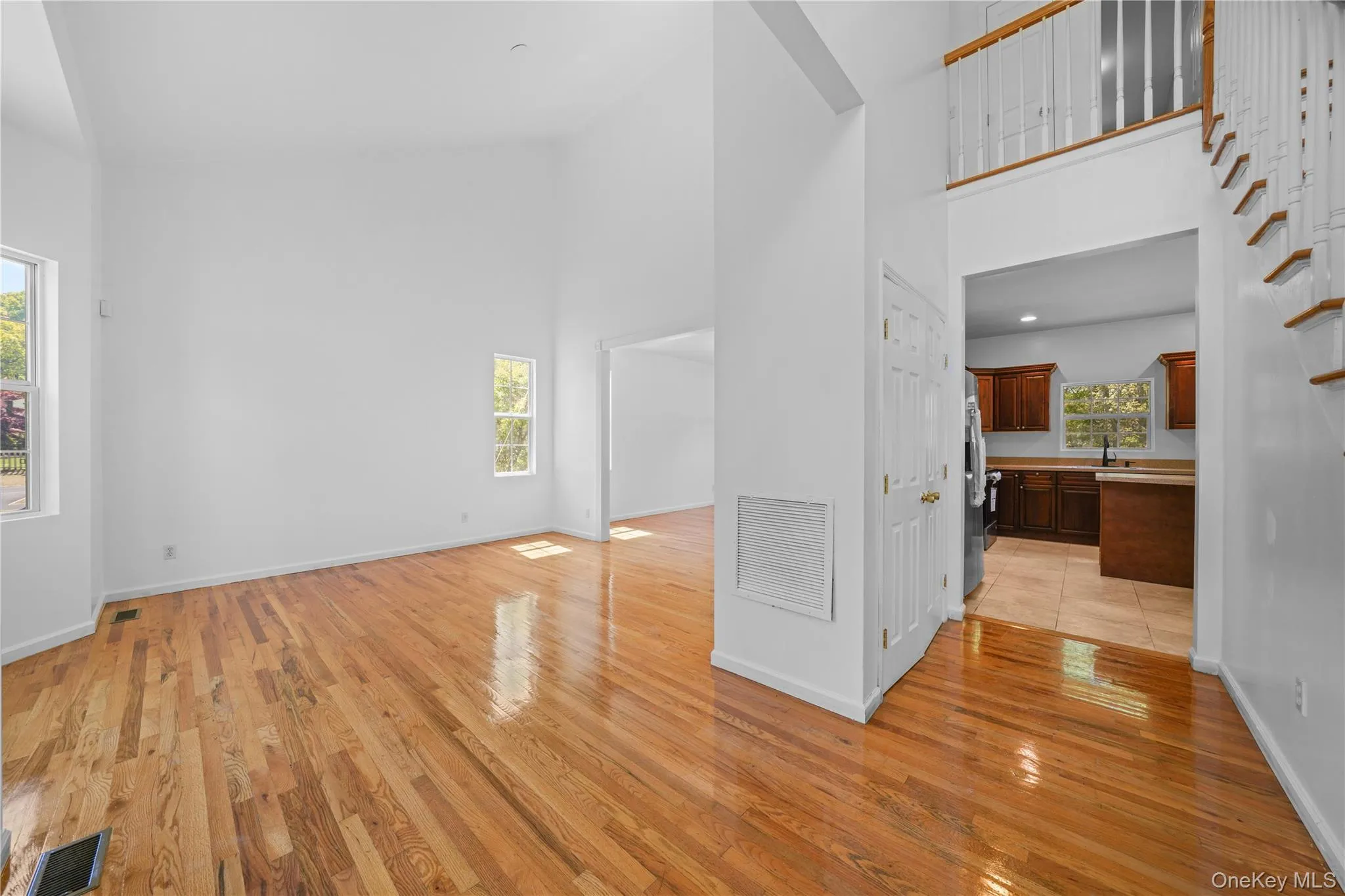 49 Kingsland Avenue, Brookhaven, NY, 4 Bedrooms Bedrooms, 7 Rooms Rooms,2 BathroomsBathrooms,Residential,For Rent,Kingsland,0,1002283 49 Kingsland Avenue, Brookhaven, NY, 4 Bedrooms Bedrooms, 7 Rooms Rooms,2 BathroomsBathrooms,Residential,For Rent,Kingsland,0,1002283