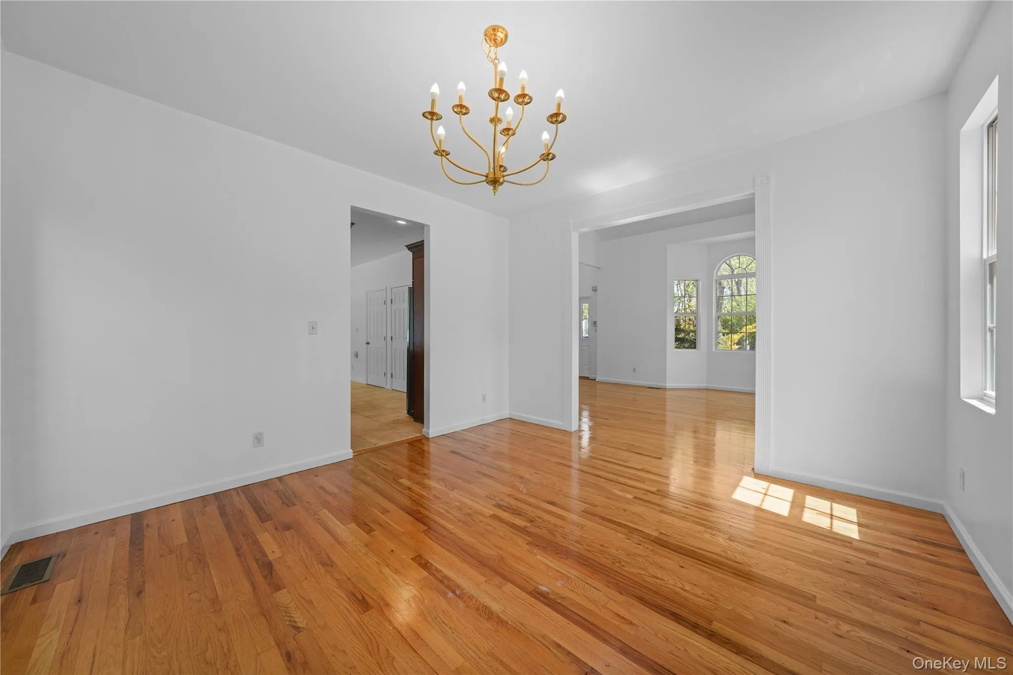 49 Kingsland Avenue, Brookhaven, NY, 4 Bedrooms Bedrooms, 7 Rooms Rooms,2 BathroomsBathrooms,Residential,For Rent,Kingsland,0,1002283 49 Kingsland Avenue, Brookhaven, NY, 4 Bedrooms Bedrooms, 7 Rooms Rooms,2 BathroomsBathrooms,Residential,For Rent,Kingsland,0,1002283