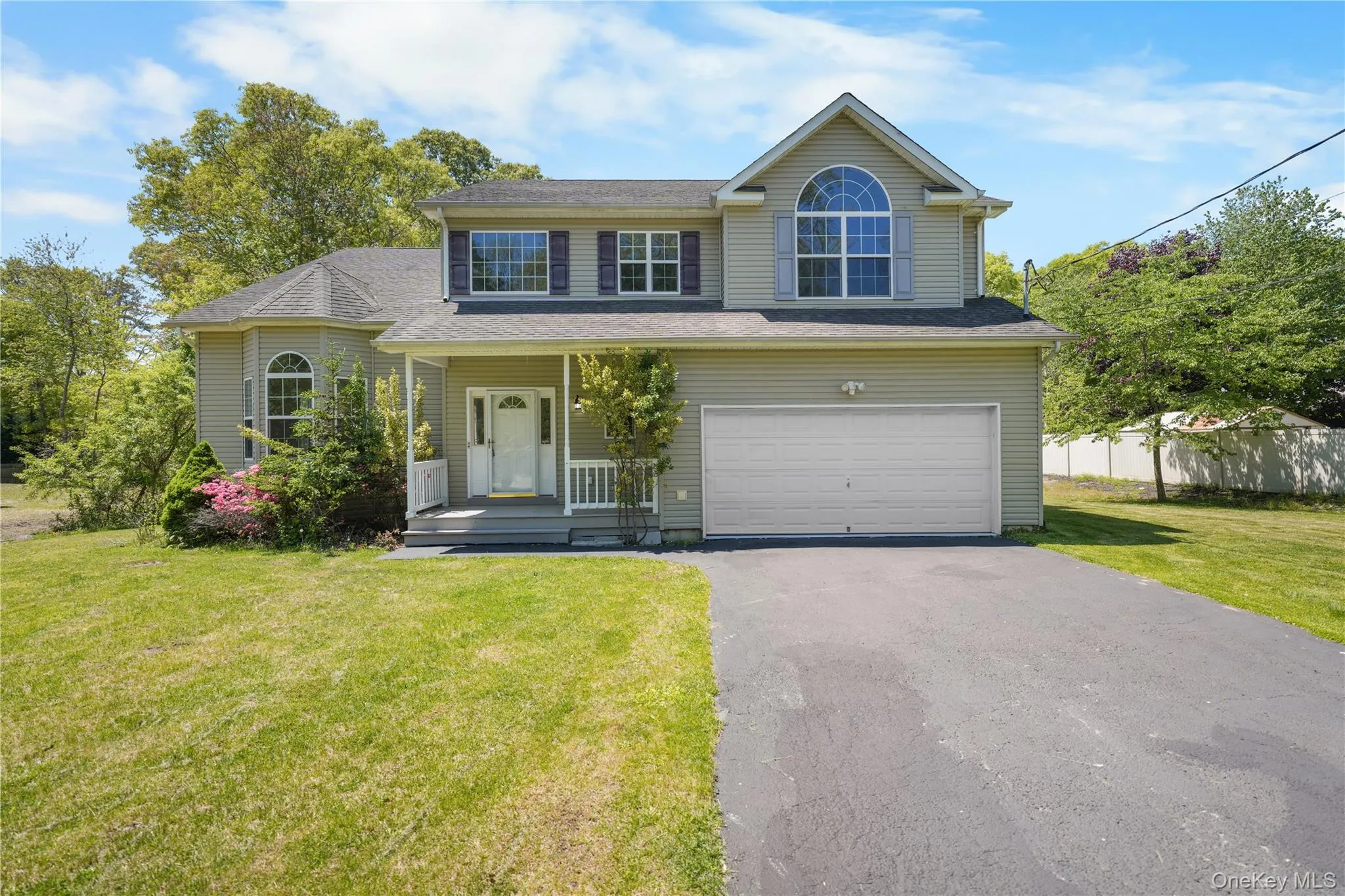 49 Kingsland Avenue, Brookhaven, NY, 4 Bedrooms Bedrooms, 7 Rooms Rooms,2 BathroomsBathrooms,Residential,For Rent,Kingsland,0,1002283 49 Kingsland Avenue, Brookhaven, NY, 4 Bedrooms Bedrooms, 7 Rooms Rooms,2 BathroomsBathrooms,Residential,For Rent,Kingsland,0,1002283