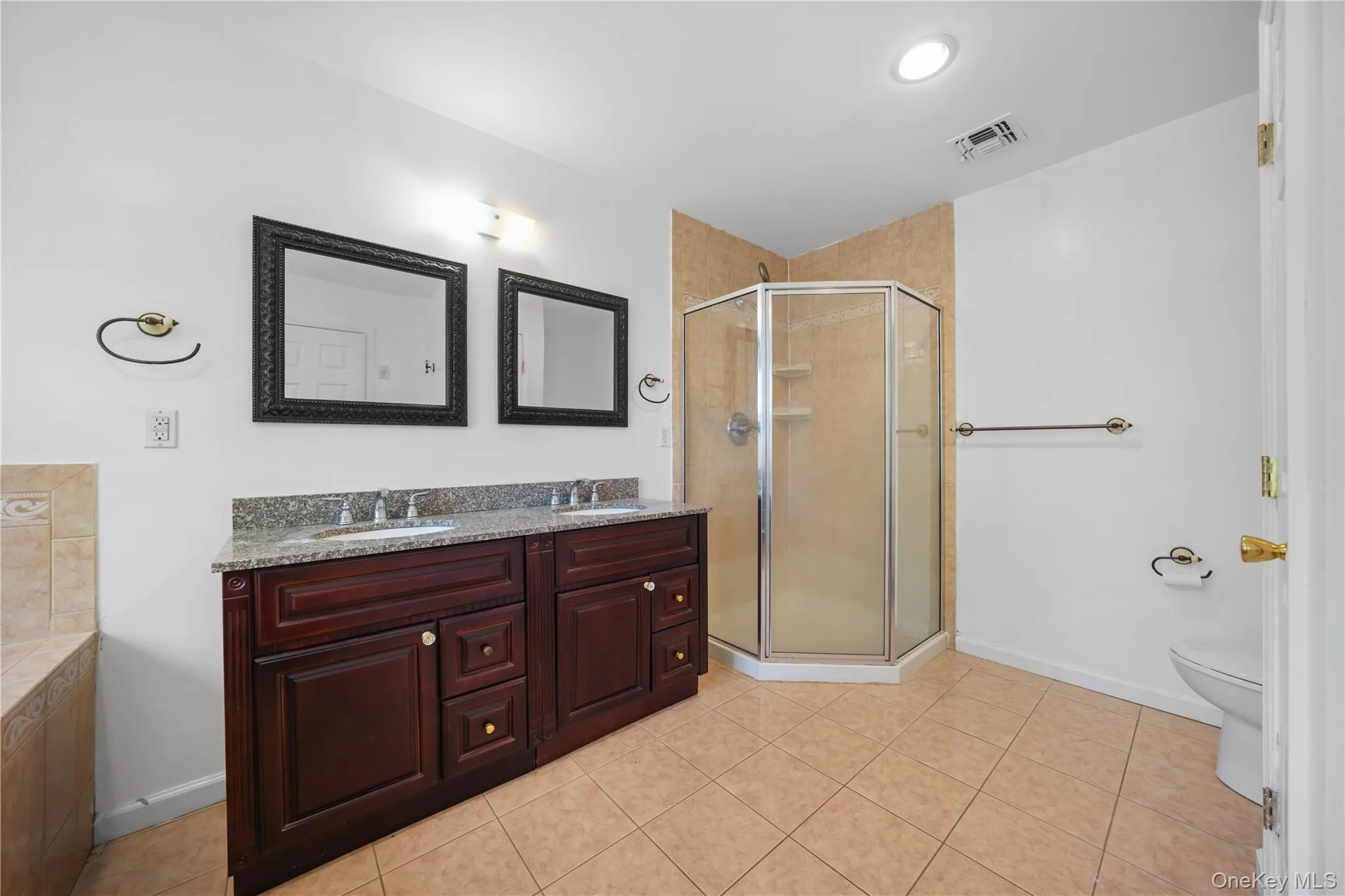 49 Kingsland Avenue, Brookhaven, NY, 4 Bedrooms Bedrooms, 7 Rooms Rooms,2 BathroomsBathrooms,Residential,For Rent,Kingsland,0,1002283 49 Kingsland Avenue, Brookhaven, NY, 4 Bedrooms Bedrooms, 7 Rooms Rooms,2 BathroomsBathrooms,Residential,For Rent,Kingsland,0,1002283