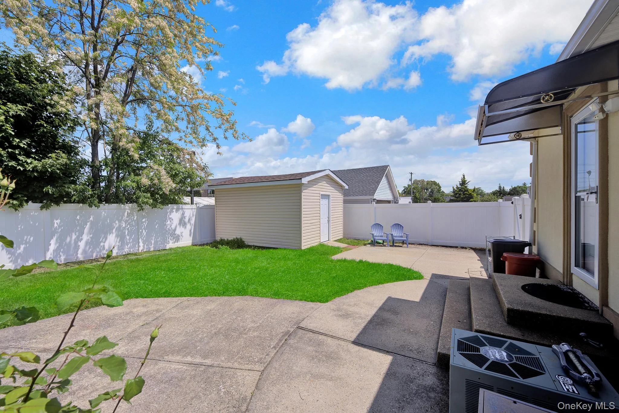 296 Burkhard Avenue, North Hempstead, NY, 5 Bedrooms Bedrooms, 8 Rooms Rooms,2 BathroomsBathrooms,Residential,For Rent,Burkhard,0,1002287 296 Burkhard Avenue, North Hempstead, NY, 5 Bedrooms Bedrooms, 8 Rooms Rooms,2 BathroomsBathrooms,Residential,For Rent,Burkhard,0,1002287