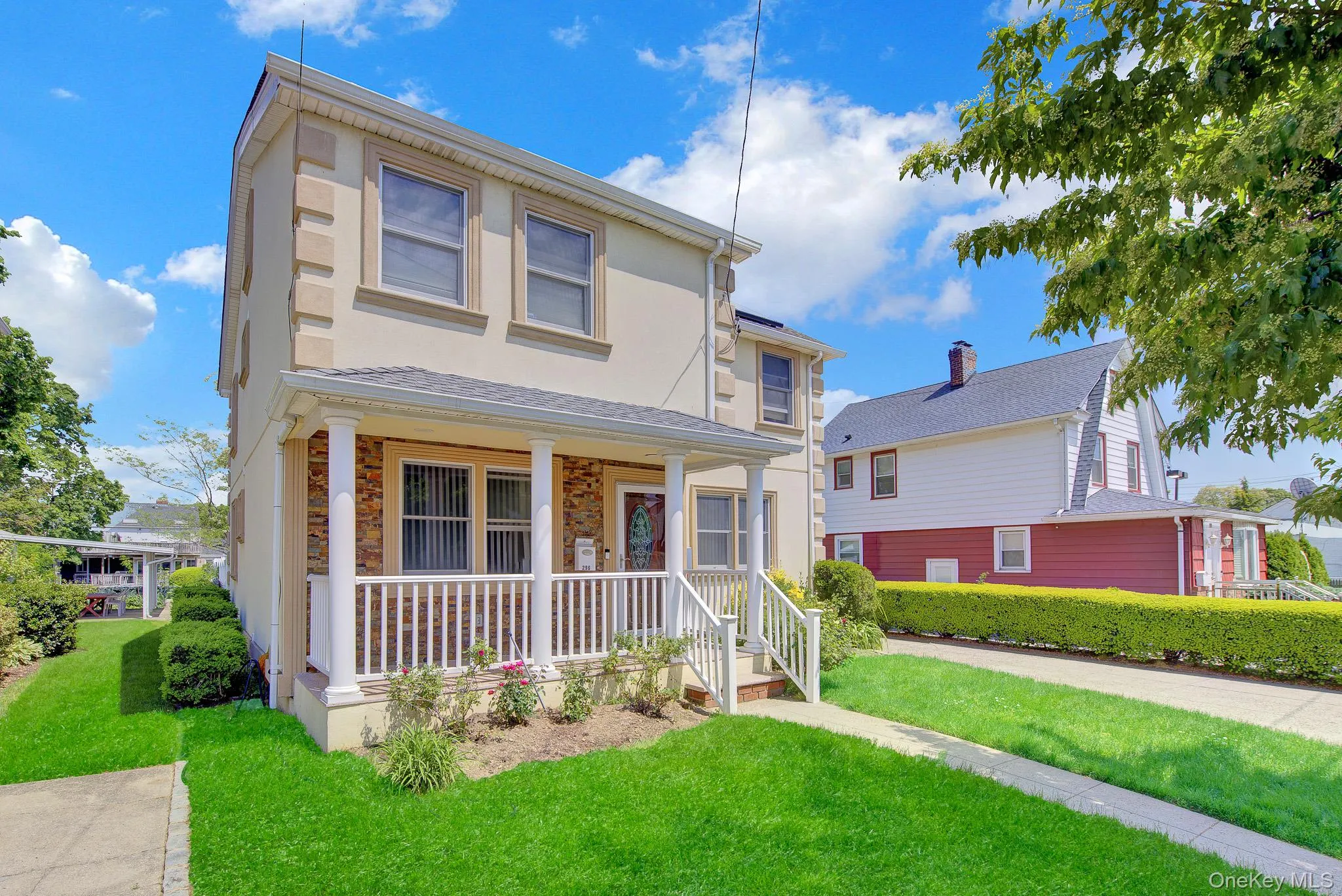 296 Burkhard Avenue, North Hempstead, NY, 5 Bedrooms Bedrooms, 8 Rooms Rooms,2 BathroomsBathrooms,Residential,For Rent,Burkhard,0,1002287 296 Burkhard Avenue, North Hempstead, NY, 5 Bedrooms Bedrooms, 8 Rooms Rooms,2 BathroomsBathrooms,Residential,For Rent,Burkhard,0,1002287