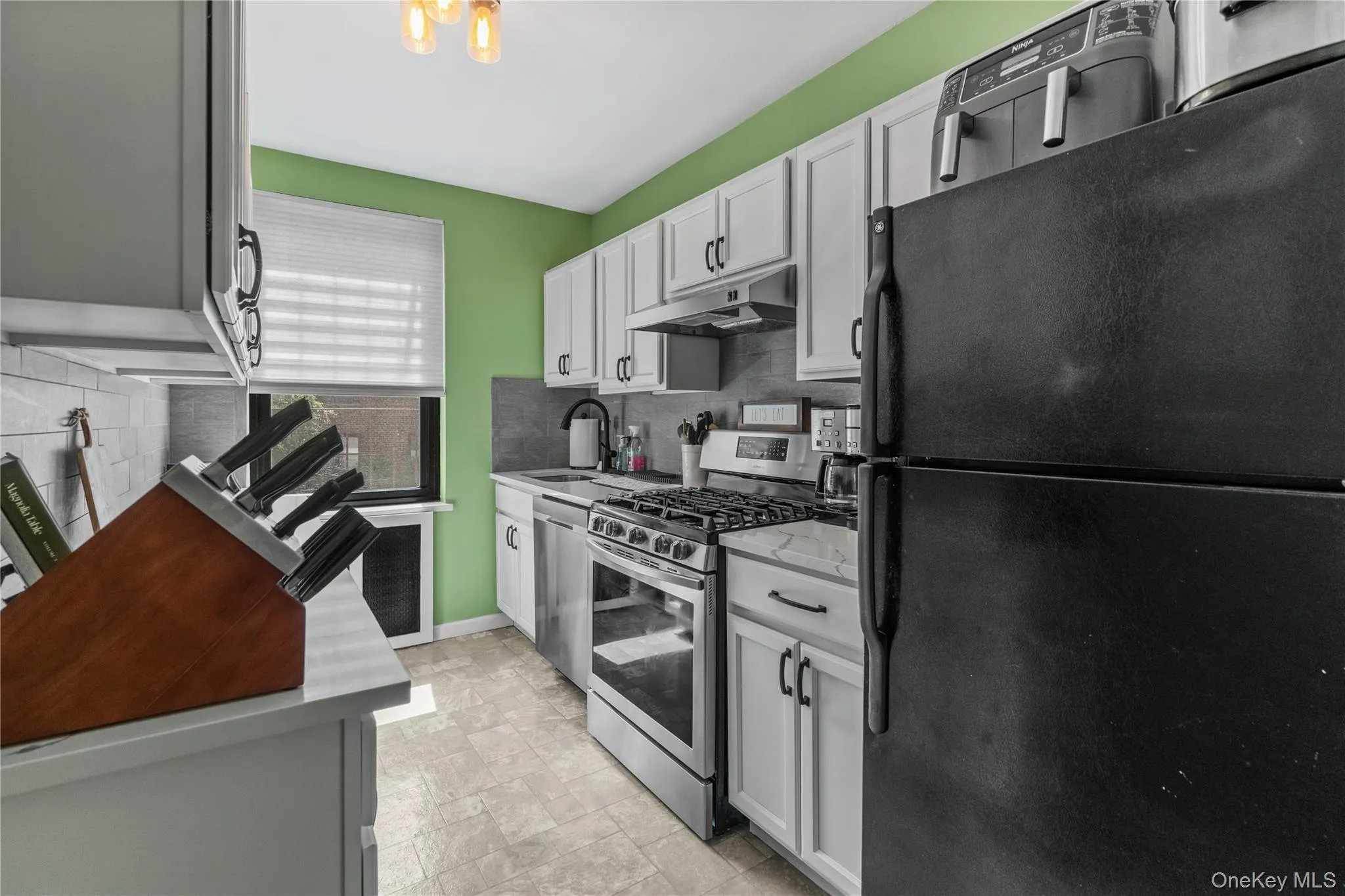 83 Rockledge Road, Greenburgh, NY, 1 Bedroom Bedrooms, 4 Rooms Rooms,1 BathroomBathrooms,Residential Sale,For Rent,Rockledge,0,1002288 83 Rockledge Road, Greenburgh, NY, 1 Bedroom Bedrooms, 4 Rooms Rooms,1 BathroomBathrooms,Residential Sale,For Rent,Rockledge,0,1002288
