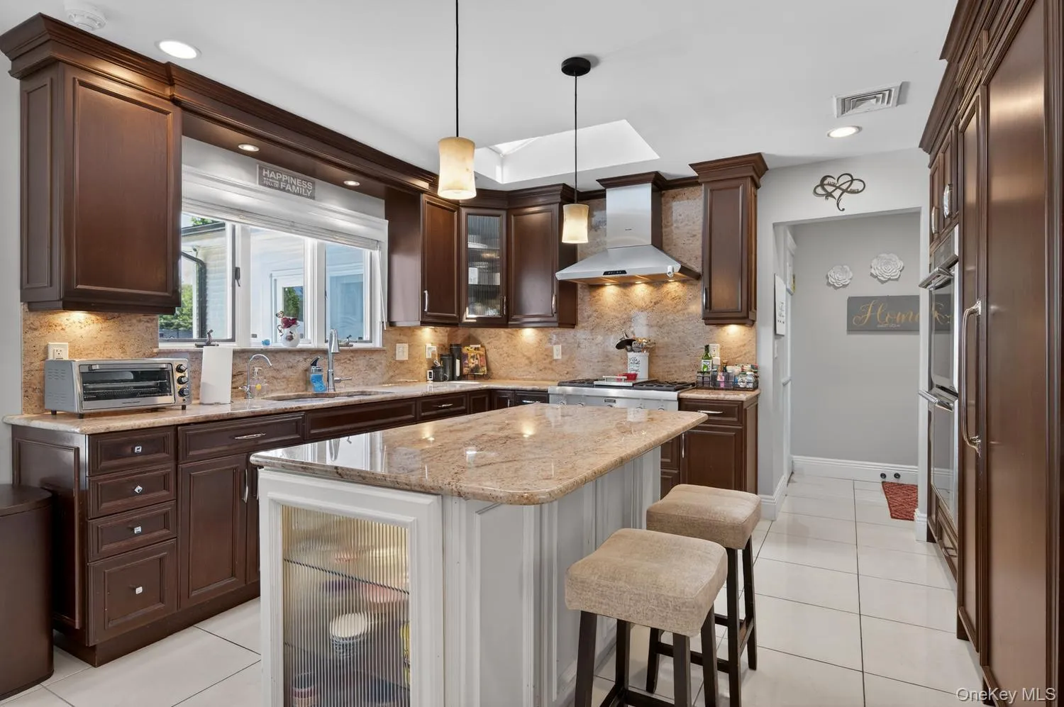 4 Cropley Court, Huntington, NY, 5 Bedrooms Bedrooms, 13 Rooms Rooms,3 BathroomsBathrooms,Residential,For Rent,Cropley,0,1002289 4 Cropley Court, Huntington, NY, 5 Bedrooms Bedrooms, 13 Rooms Rooms,3 BathroomsBathrooms,Residential,For Rent,Cropley,0,1002289