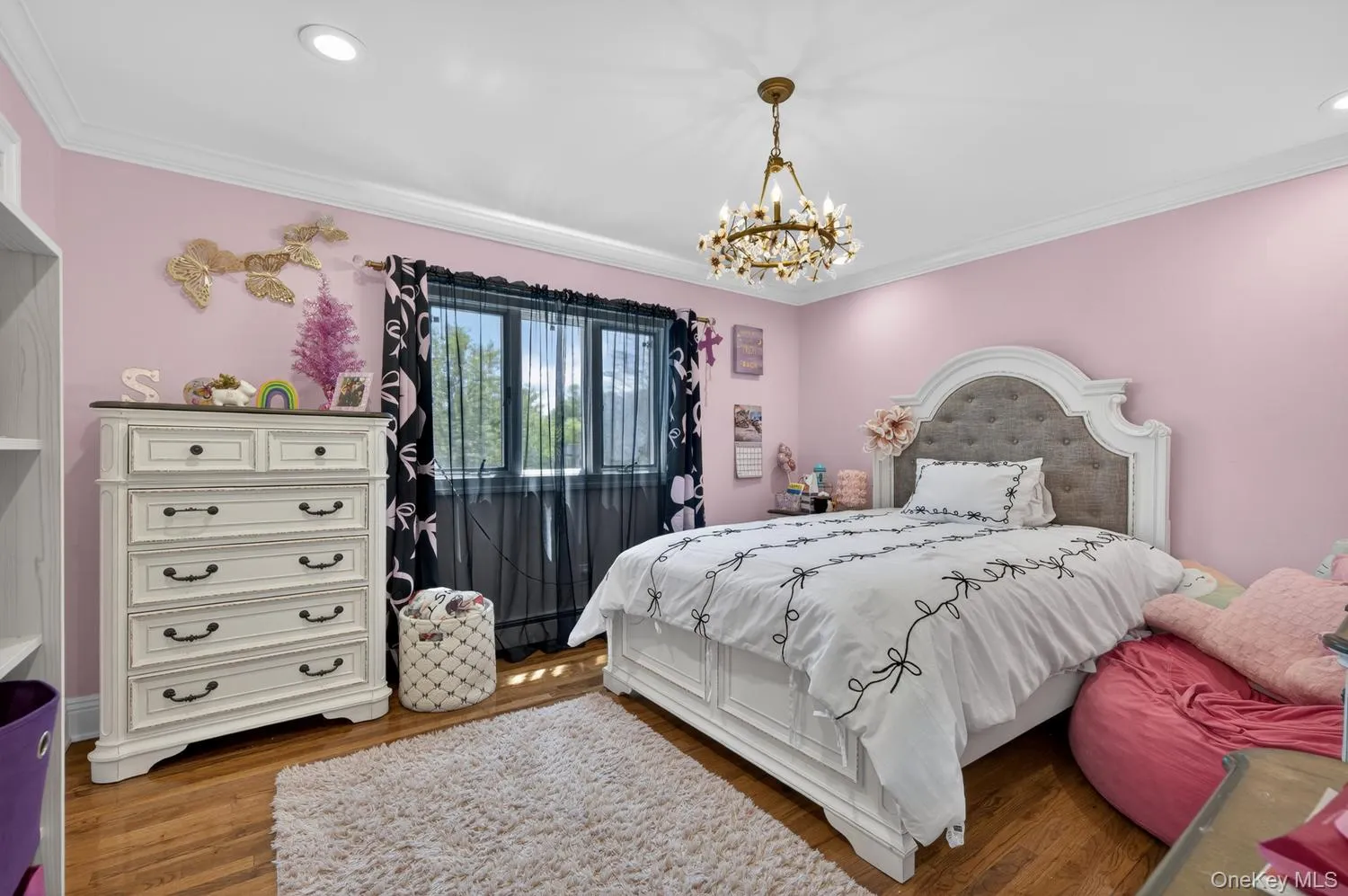 4 Cropley Court, Huntington, NY, 5 Bedrooms Bedrooms, 13 Rooms Rooms,3 BathroomsBathrooms,Residential,For Rent,Cropley,0,1002289 4 Cropley Court, Huntington, NY, 5 Bedrooms Bedrooms, 13 Rooms Rooms,3 BathroomsBathrooms,Residential,For Rent,Cropley,0,1002289