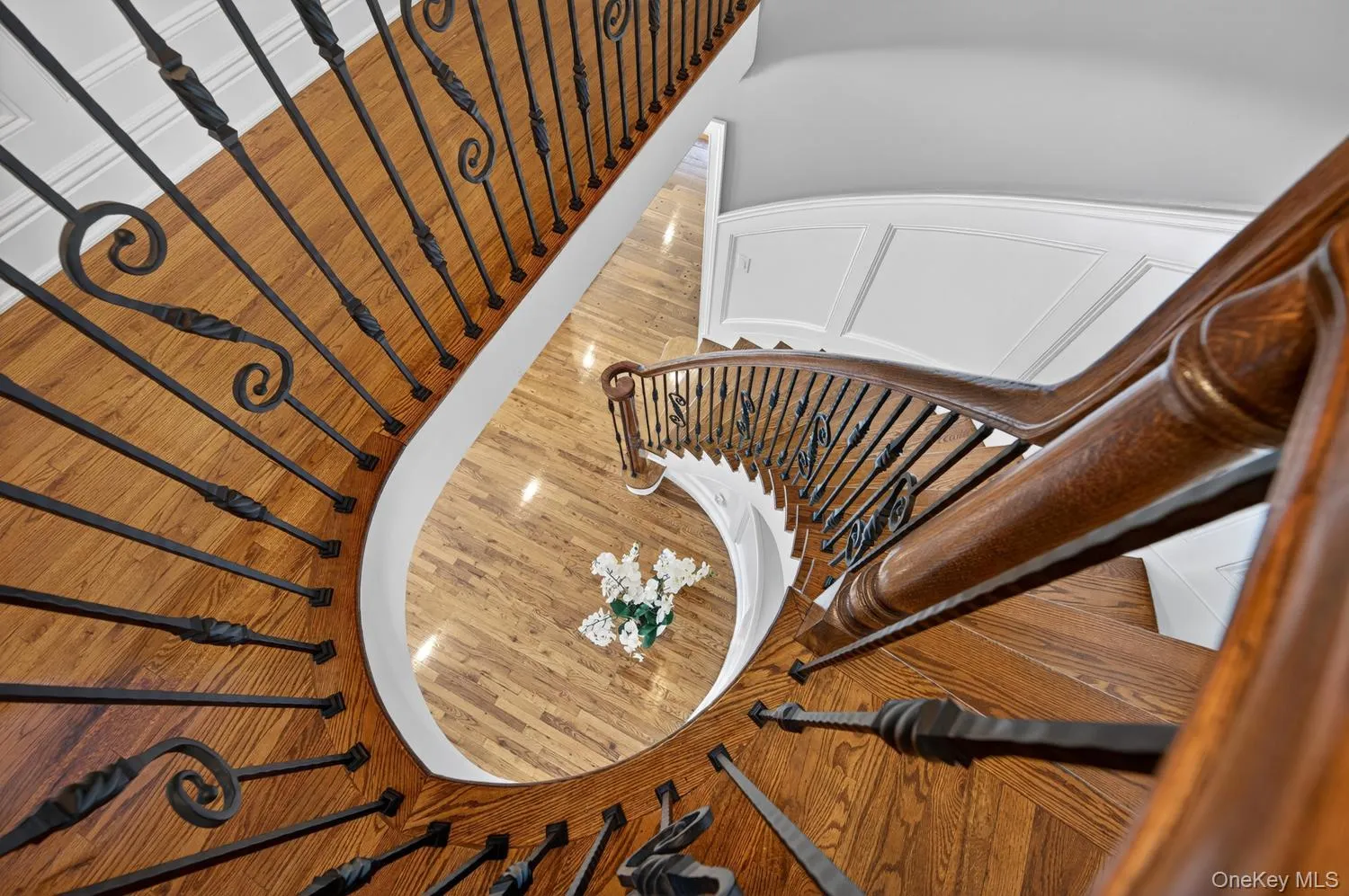 4 Cropley Court, Huntington, NY, 5 Bedrooms Bedrooms, 13 Rooms Rooms,3 BathroomsBathrooms,Residential,For Rent,Cropley,0,1002289 4 Cropley Court, Huntington, NY, 5 Bedrooms Bedrooms, 13 Rooms Rooms,3 BathroomsBathrooms,Residential,For Rent,Cropley,0,1002289