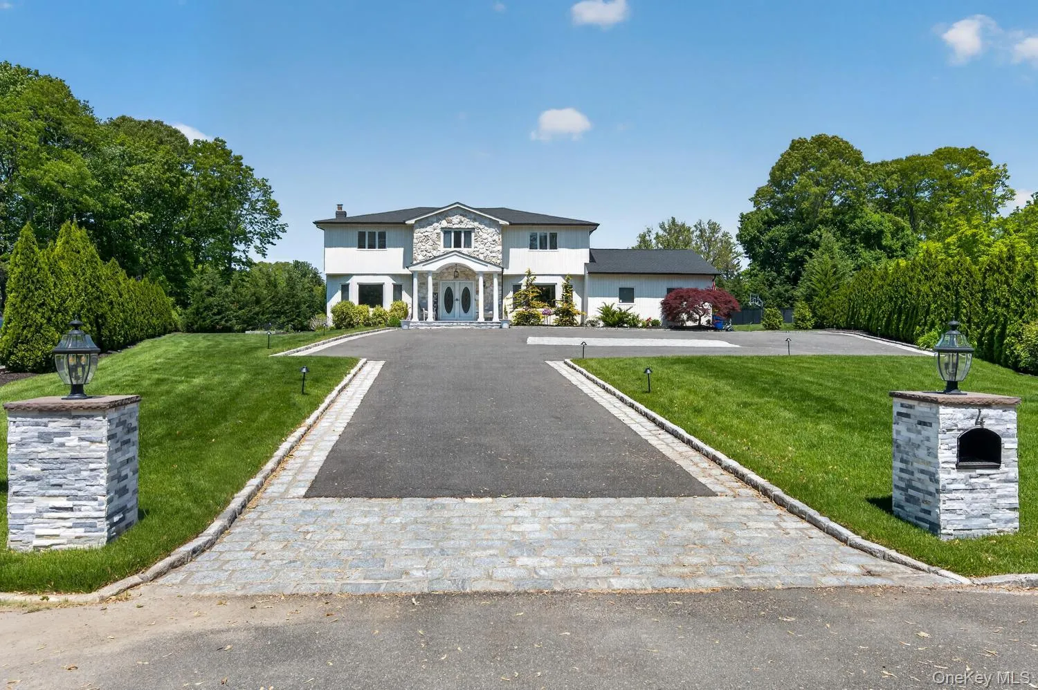 4 Cropley Court, Huntington, NY, 5 Bedrooms Bedrooms, 13 Rooms Rooms,3 BathroomsBathrooms,Residential,For Rent,Cropley,0,1002289 4 Cropley Court, Huntington, NY, 5 Bedrooms Bedrooms, 13 Rooms Rooms,3 BathroomsBathrooms,Residential,For Rent,Cropley,0,1002289