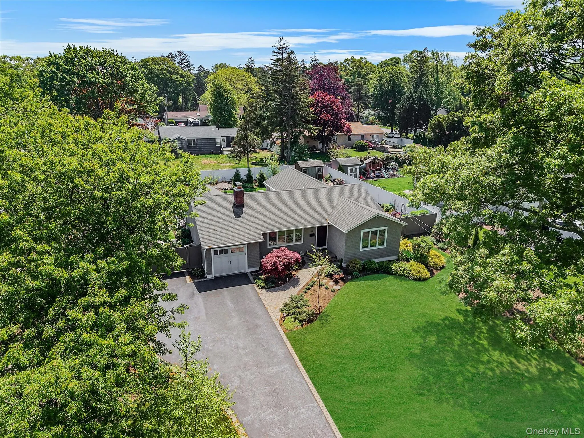15 Evergreen Lane, Brookhaven, NY, 3 Bedrooms Bedrooms, 7 Rooms Rooms,2 BathroomsBathrooms,Residential,For Rent,Evergreen,0,1002291 15 Evergreen Lane, Brookhaven, NY, 3 Bedrooms Bedrooms, 7 Rooms Rooms,2 BathroomsBathrooms,Residential,For Rent,Evergreen,0,1002291