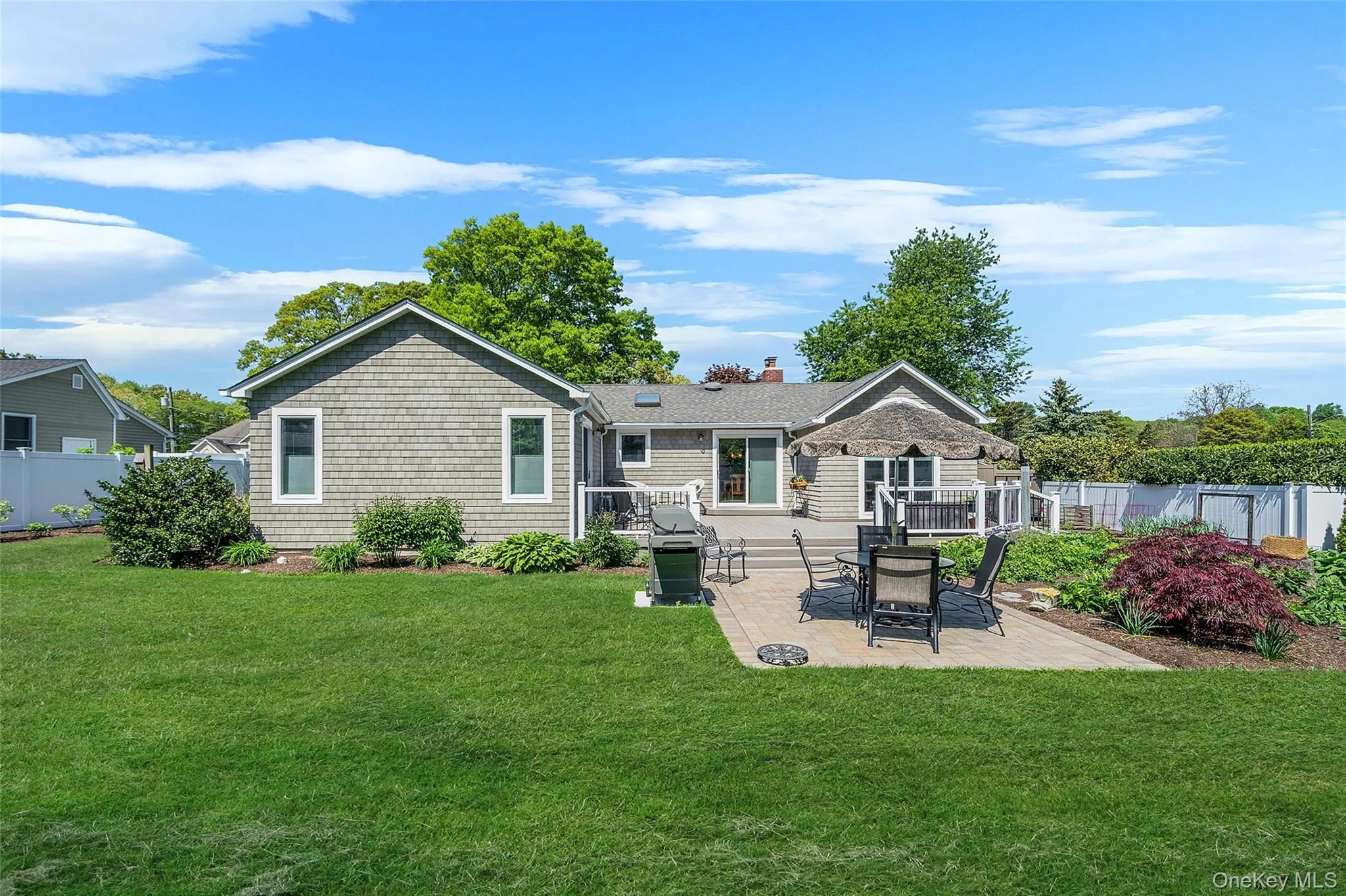 15 Evergreen Lane, Brookhaven, NY, 3 Bedrooms Bedrooms, 7 Rooms Rooms,2 BathroomsBathrooms,Residential,For Rent,Evergreen,0,1002291 15 Evergreen Lane, Brookhaven, NY, 3 Bedrooms Bedrooms, 7 Rooms Rooms,2 BathroomsBathrooms,Residential,For Rent,Evergreen,0,1002291