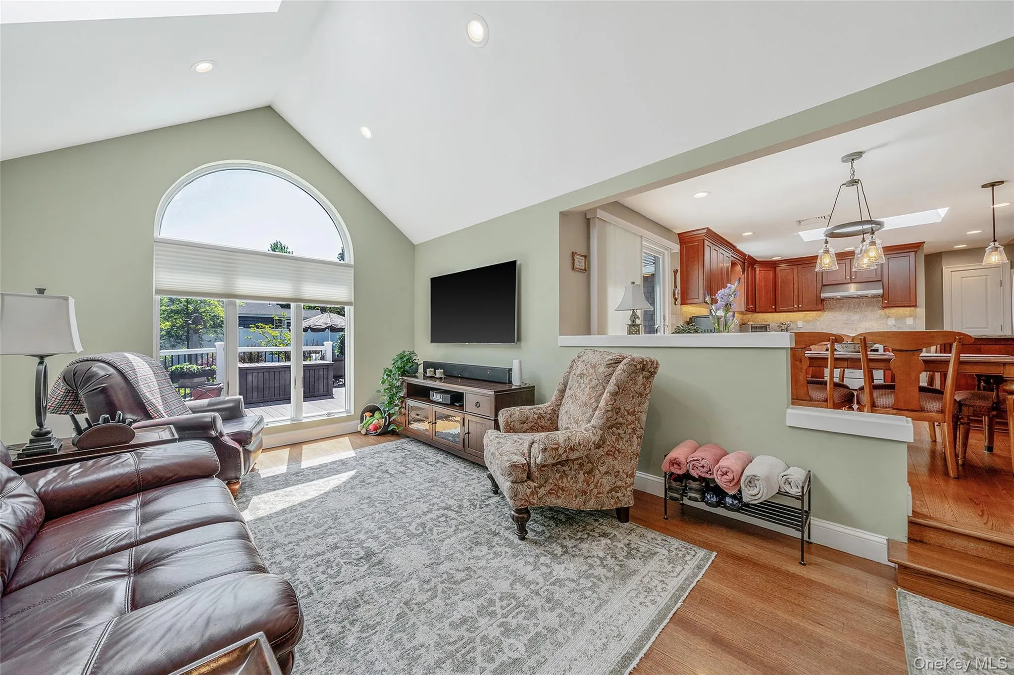 15 Evergreen Lane, Brookhaven, NY, 3 Bedrooms Bedrooms, 7 Rooms Rooms,2 BathroomsBathrooms,Residential,For Rent,Evergreen,0,1002291 15 Evergreen Lane, Brookhaven, NY, 3 Bedrooms Bedrooms, 7 Rooms Rooms,2 BathroomsBathrooms,Residential,For Rent,Evergreen,0,1002291