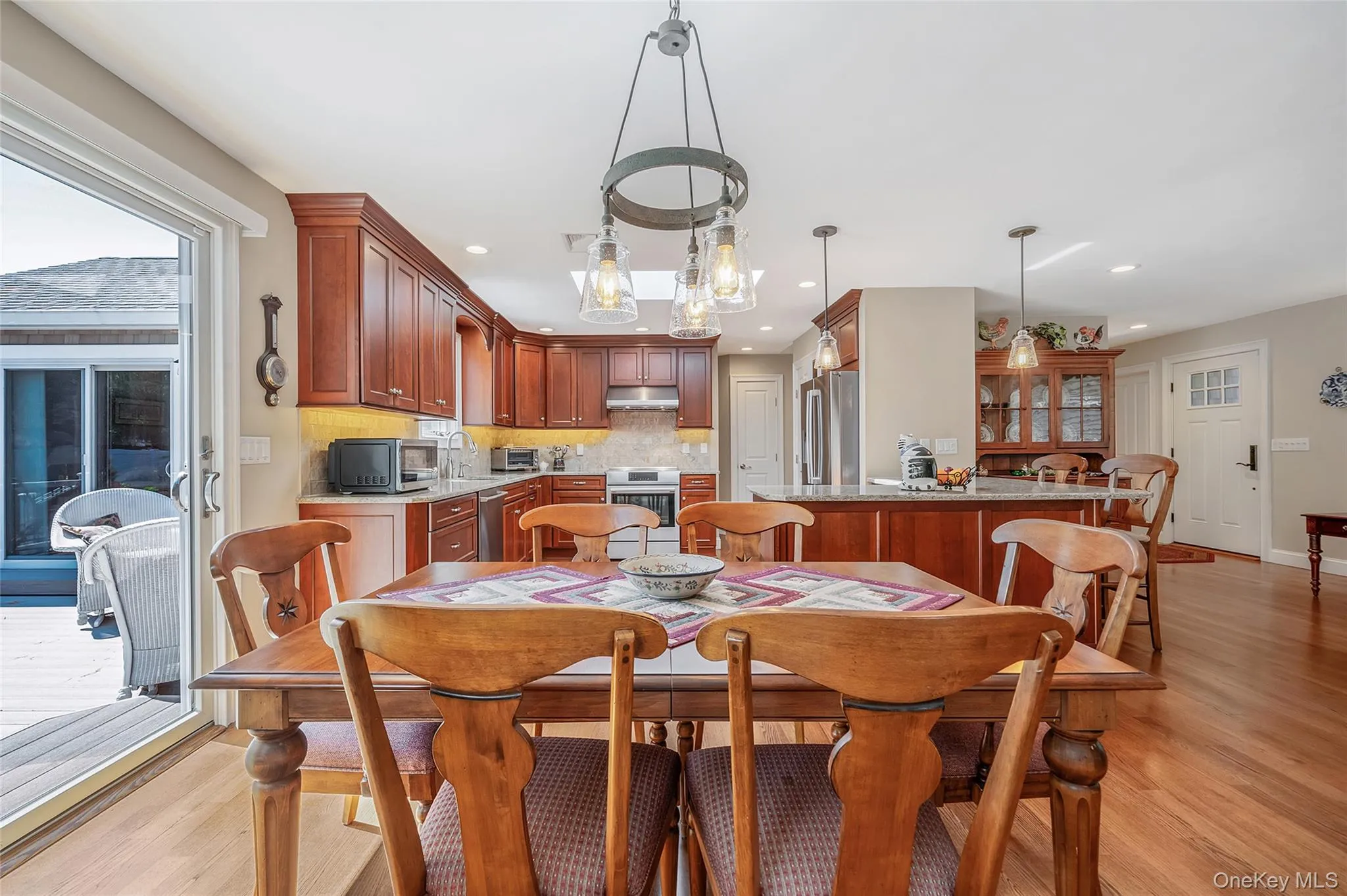15 Evergreen Lane, Brookhaven, NY, 3 Bedrooms Bedrooms, 7 Rooms Rooms,2 BathroomsBathrooms,Residential,For Rent,Evergreen,0,1002291 15 Evergreen Lane, Brookhaven, NY, 3 Bedrooms Bedrooms, 7 Rooms Rooms,2 BathroomsBathrooms,Residential,For Rent,Evergreen,0,1002291
