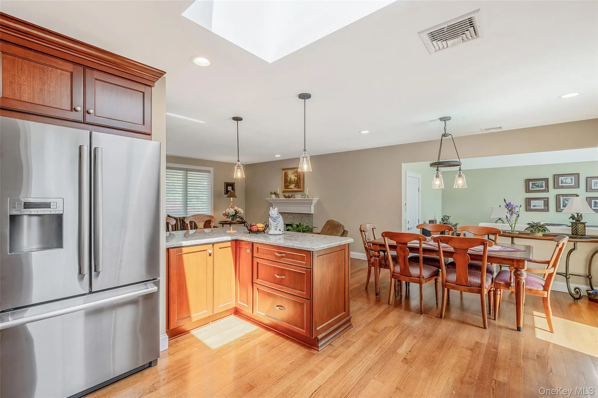 15 Evergreen Lane, Brookhaven, NY, 3 Bedrooms Bedrooms, 7 Rooms Rooms,2 BathroomsBathrooms,Residential,For Rent,Evergreen,0,1002291 15 Evergreen Lane, Brookhaven, NY, 3 Bedrooms Bedrooms, 7 Rooms Rooms,2 BathroomsBathrooms,Residential,For Rent,Evergreen,0,1002291