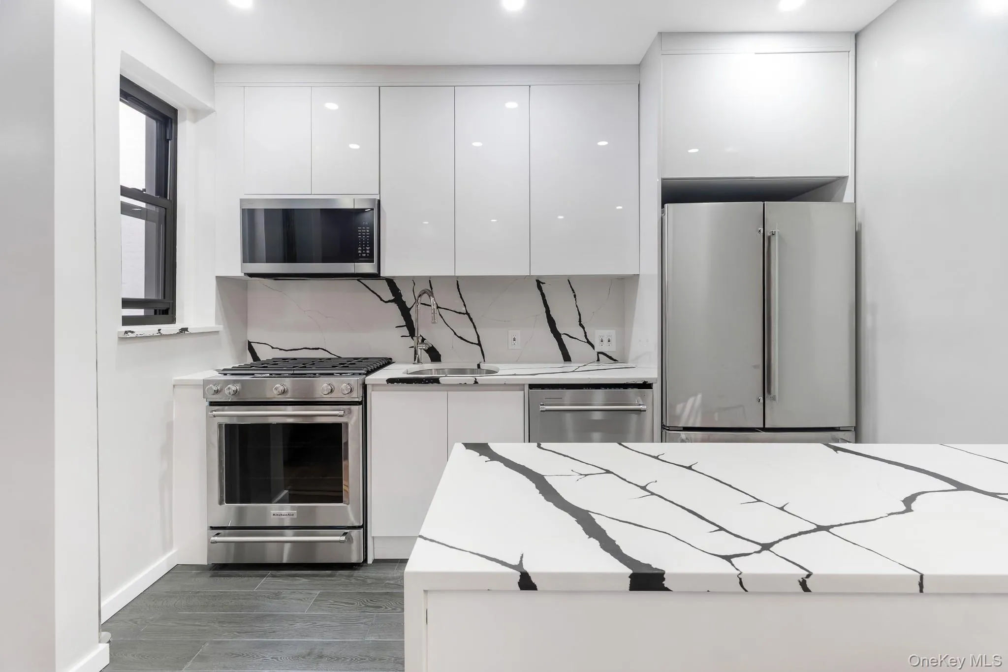 7119 Shore Road, New York, NY, 1 Bedroom Bedrooms, 3 Rooms Rooms,1 BathroomBathrooms,Residential,For Rent,Shore,0,1002294 7119 Shore Road, New York, NY, 1 Bedroom Bedrooms, 3 Rooms Rooms,1 BathroomBathrooms,Residential,For Rent,Shore,0,1002294