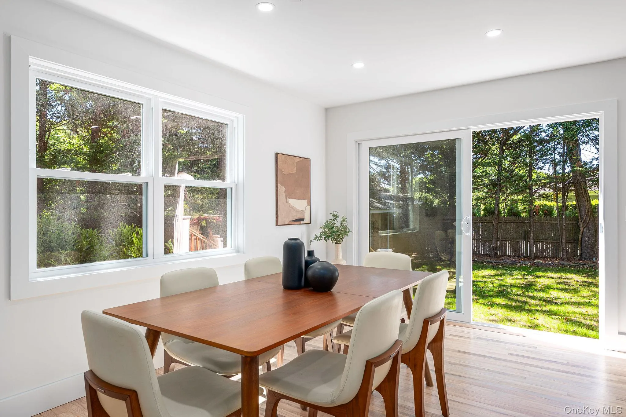 2 Heather Drive, Southampton, NY, 4 Bedrooms Bedrooms, 12 Rooms Rooms,3 BathroomsBathrooms,Residential,For Rent,Heather,0,1002302 2 Heather Drive, Southampton, NY, 4 Bedrooms Bedrooms, 12 Rooms Rooms,3 BathroomsBathrooms,Residential,For Rent,Heather,0,1002302