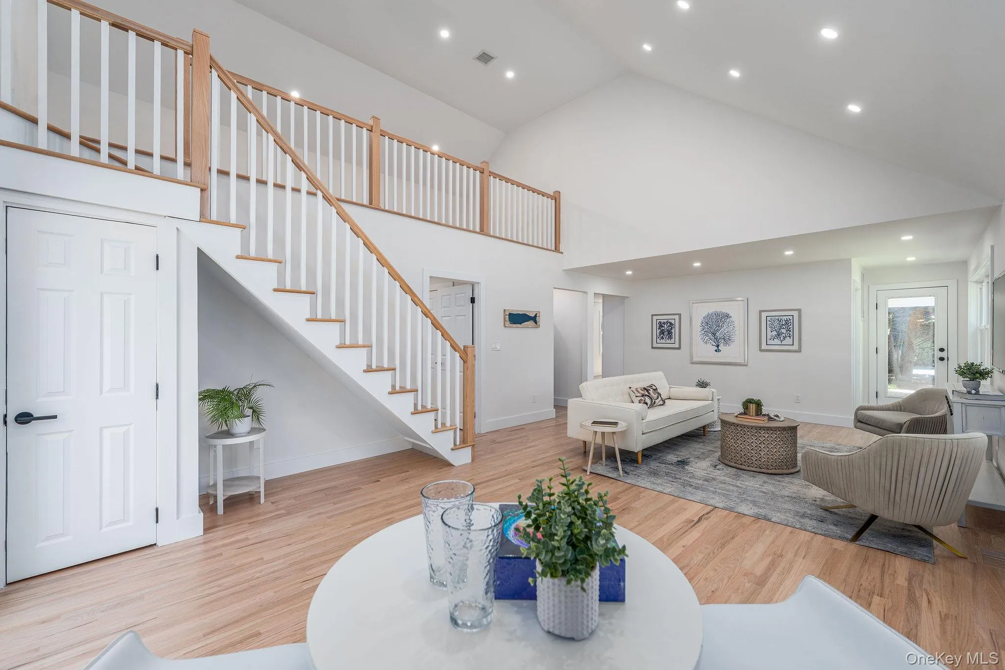 2 Heather Drive, Southampton, NY, 4 Bedrooms Bedrooms, 12 Rooms Rooms,3 BathroomsBathrooms,Residential,For Rent,Heather,0,1002302 2 Heather Drive, Southampton, NY, 4 Bedrooms Bedrooms, 12 Rooms Rooms,3 BathroomsBathrooms,Residential,For Rent,Heather,0,1002302