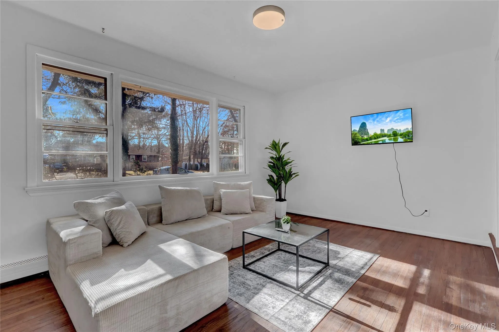 57 Middle Island Road, Brookhaven, NY, 3 Bedrooms Bedrooms, 7 Rooms Rooms,2 BathroomsBathrooms,Residential,For Rent,Middle Island,0,1002304 57 Middle Island Road, Brookhaven, NY, 3 Bedrooms Bedrooms, 7 Rooms Rooms,2 BathroomsBathrooms,Residential,For Rent,Middle Island,0,1002304