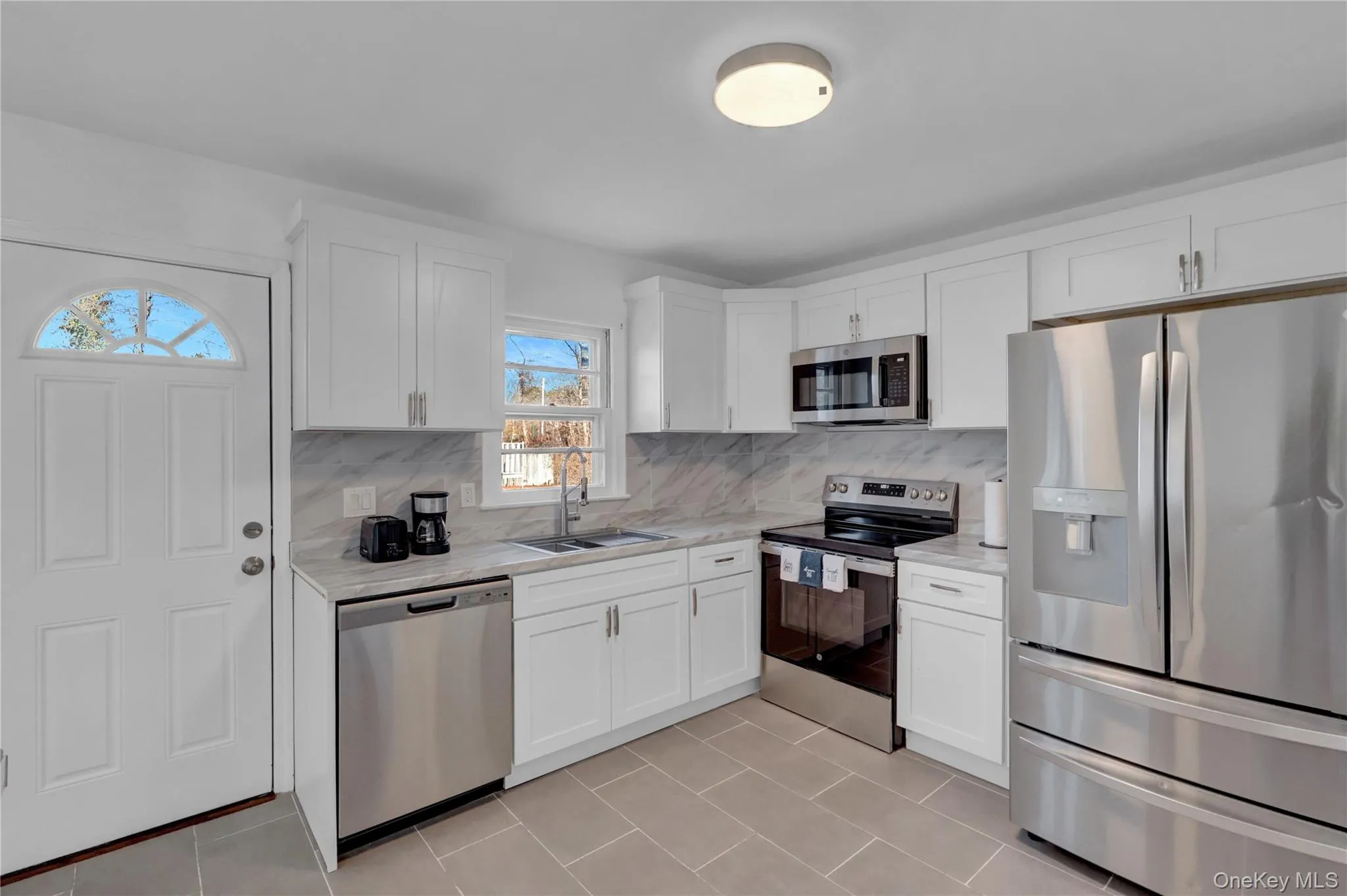 57 Middle Island Road, Brookhaven, NY, 3 Bedrooms Bedrooms, 7 Rooms Rooms,2 BathroomsBathrooms,Residential,For Rent,Middle Island,0,1002304 57 Middle Island Road, Brookhaven, NY, 3 Bedrooms Bedrooms, 7 Rooms Rooms,2 BathroomsBathrooms,Residential,For Rent,Middle Island,0,1002304