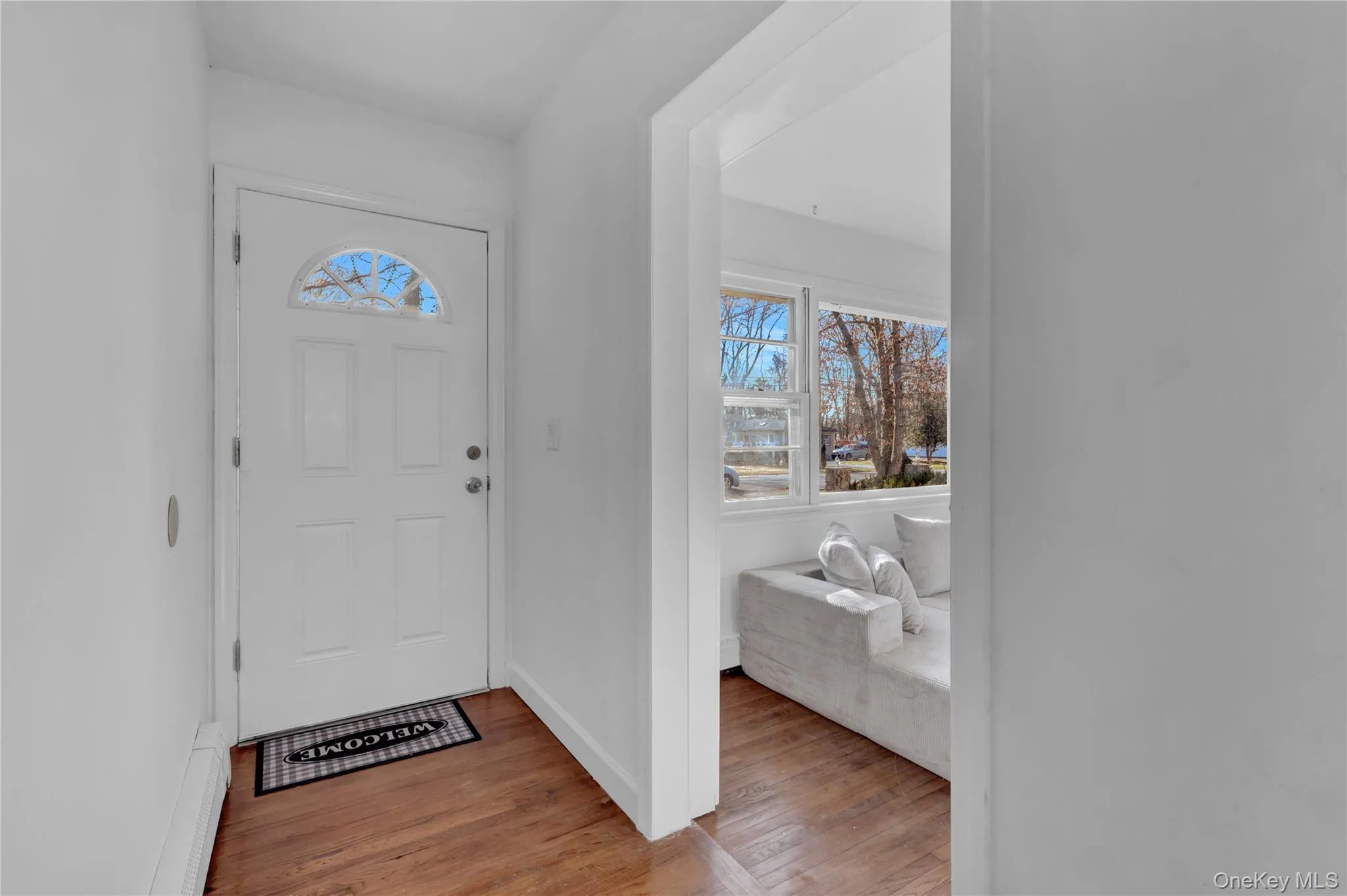 57 Middle Island Road, Brookhaven, NY, 3 Bedrooms Bedrooms, 7 Rooms Rooms,2 BathroomsBathrooms,Residential,For Rent,Middle Island,0,1002304 57 Middle Island Road, Brookhaven, NY, 3 Bedrooms Bedrooms, 7 Rooms Rooms,2 BathroomsBathrooms,Residential,For Rent,Middle Island,0,1002304