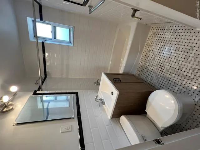 64-74 Saunders Street, New York, NY, 2 Bedrooms Bedrooms, 4 Rooms Rooms,1 BathroomBathrooms,Residential,For Rent,Saunders,0,1002306 64-74 Saunders Street, New York, NY, 2 Bedrooms Bedrooms, 4 Rooms Rooms,1 BathroomBathrooms,Residential,For Rent,Saunders,0,1002306
