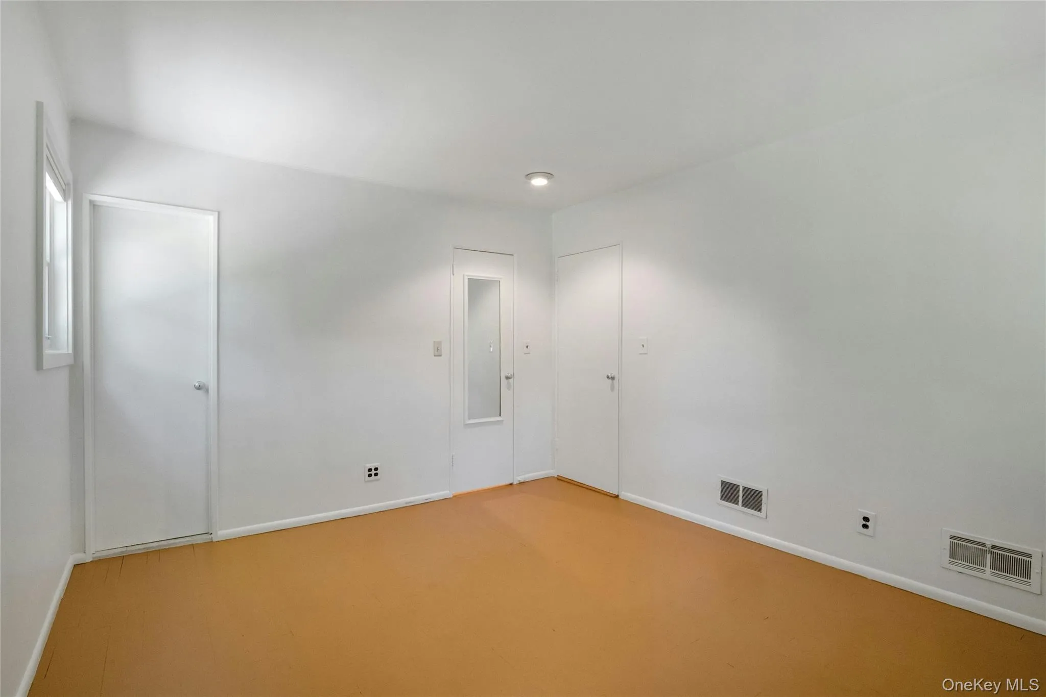Doors to Walk-In Closet and Primary Bathroom Doors to Walk-In Closet and Primary Bathroom