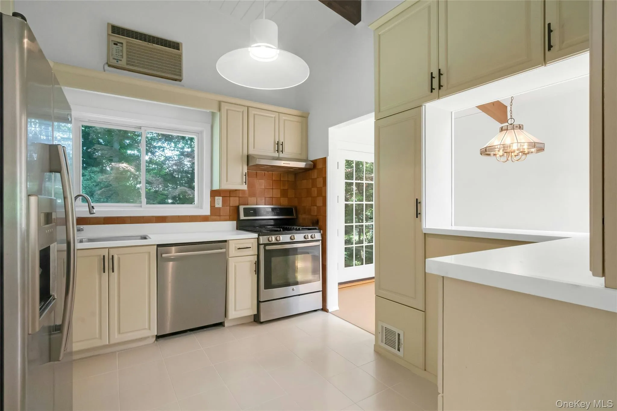 Good sized Kitchen Good sized Kitchen