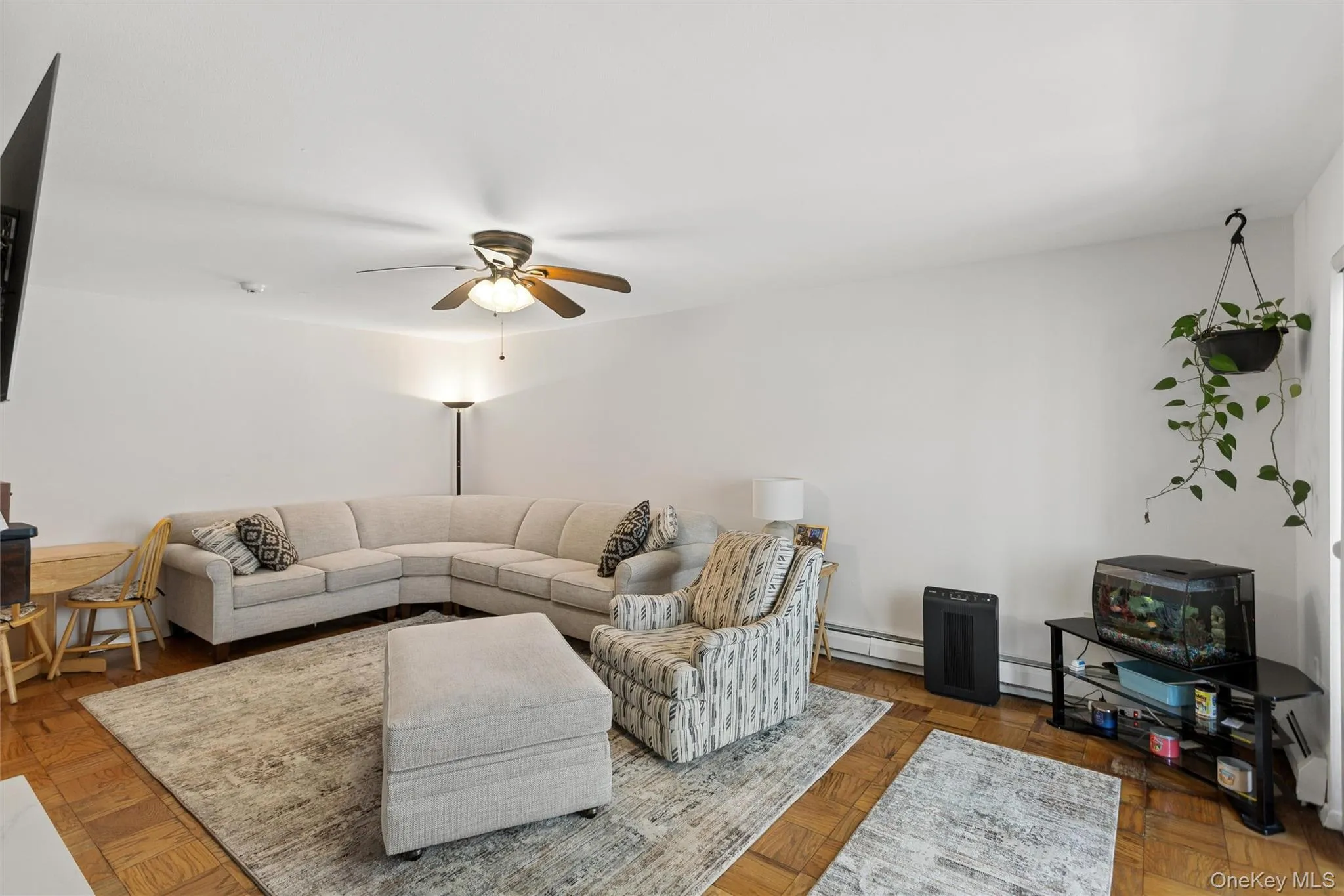 420 Shore Road, Long Beach, NY, 1 Bedroom Bedrooms, 5 Rooms Rooms,1 BathroomBathrooms,Residential,For Rent,Shore,0,1002329 420 Shore Road, Long Beach, NY, 1 Bedroom Bedrooms, 5 Rooms Rooms,1 BathroomBathrooms,Residential,For Rent,Shore,0,1002329