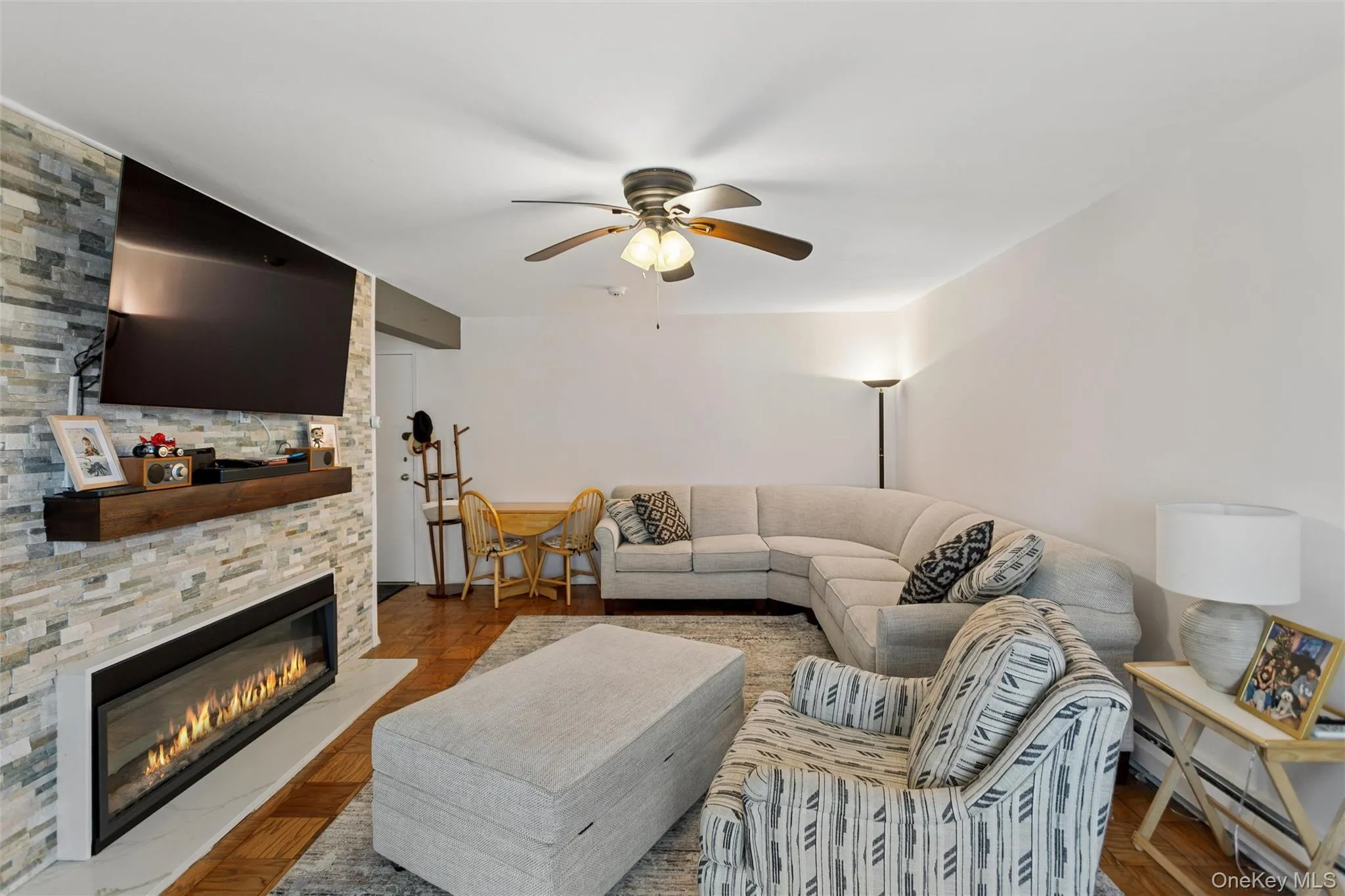 420 Shore Road, Long Beach, NY, 1 Bedroom Bedrooms, 5 Rooms Rooms,1 BathroomBathrooms,Residential,For Rent,Shore,0,1002329 420 Shore Road, Long Beach, NY, 1 Bedroom Bedrooms, 5 Rooms Rooms,1 BathroomBathrooms,Residential,For Rent,Shore,0,1002329