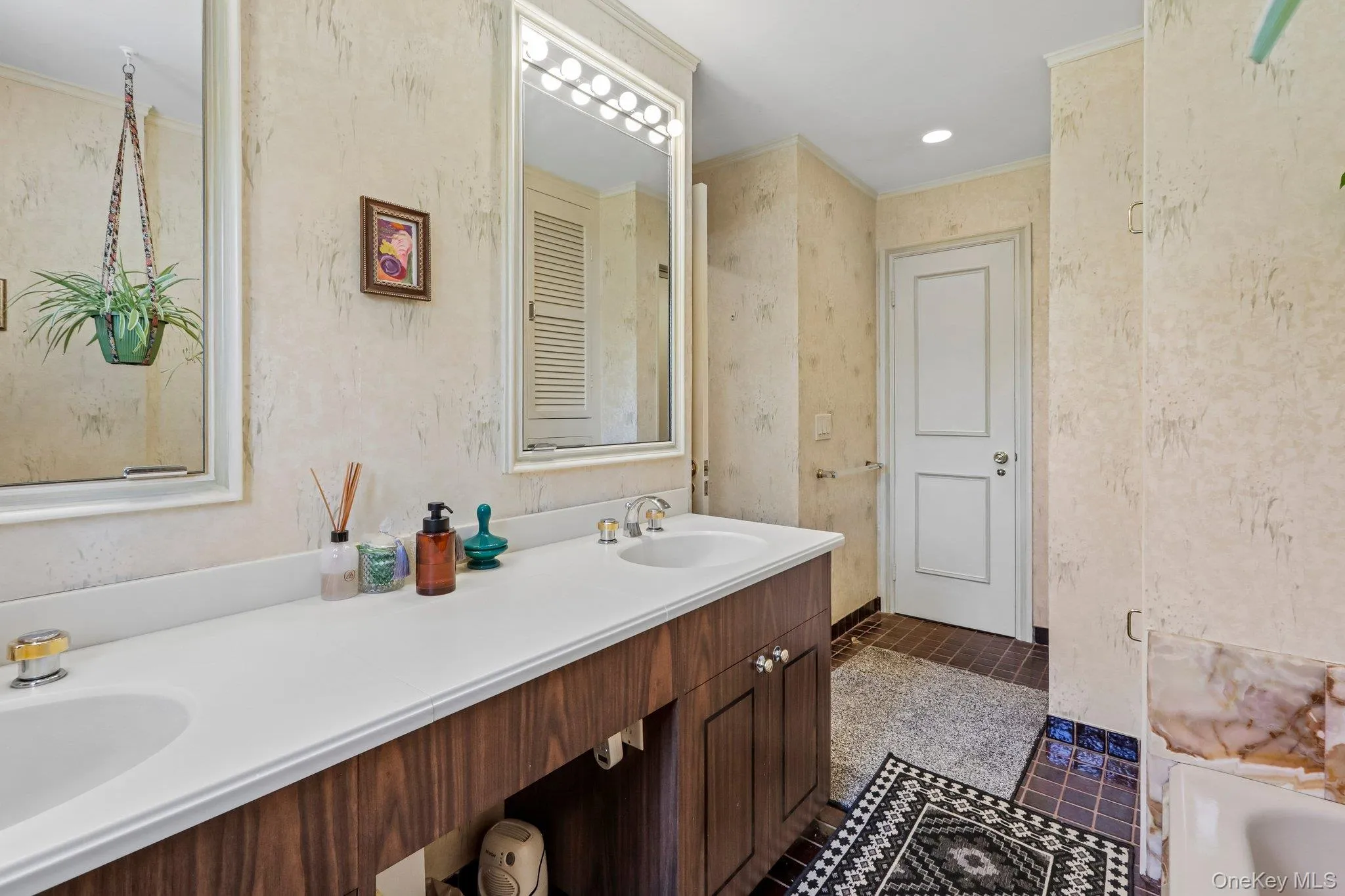 181 Finmor Drive, Greenburgh, NY, 3 Bedrooms Bedrooms, 9 Rooms Rooms,1 BathroomBathrooms,Residential Lease,For Rent,Finmor,0,1002332 181 Finmor Drive, Greenburgh, NY, 3 Bedrooms Bedrooms, 9 Rooms Rooms,1 BathroomBathrooms,Residential Lease,For Rent,Finmor,0,1002332