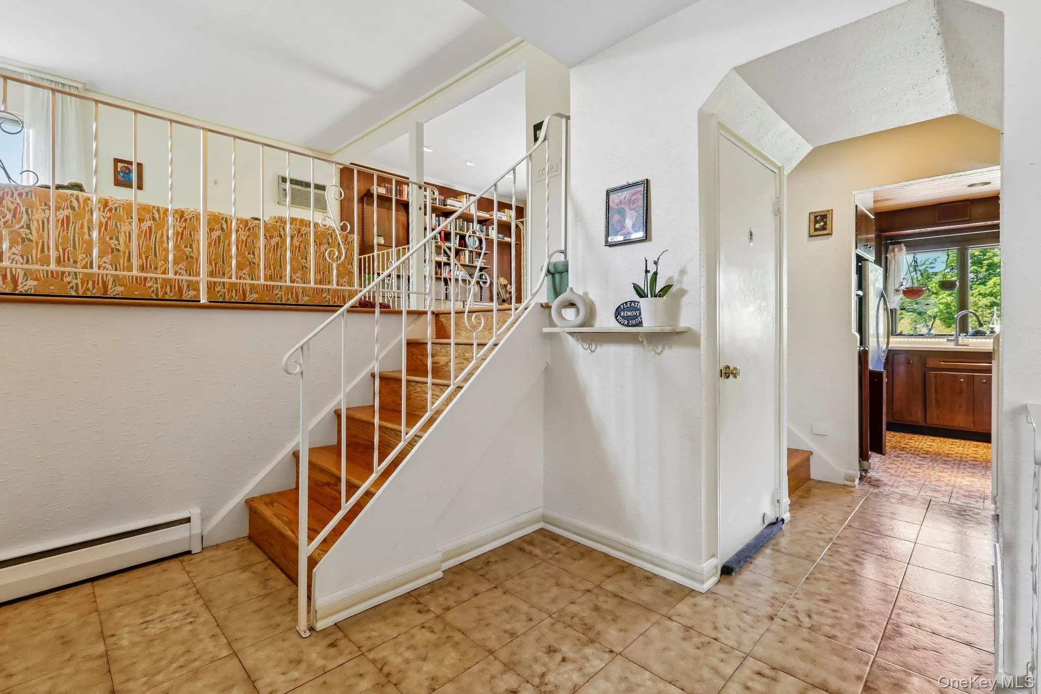 181 Finmor Drive, Greenburgh, NY, 3 Bedrooms Bedrooms, 9 Rooms Rooms,1 BathroomBathrooms,Residential Lease,For Rent,Finmor,0,1002332 181 Finmor Drive, Greenburgh, NY, 3 Bedrooms Bedrooms, 9 Rooms Rooms,1 BathroomBathrooms,Residential Lease,For Rent,Finmor,0,1002332