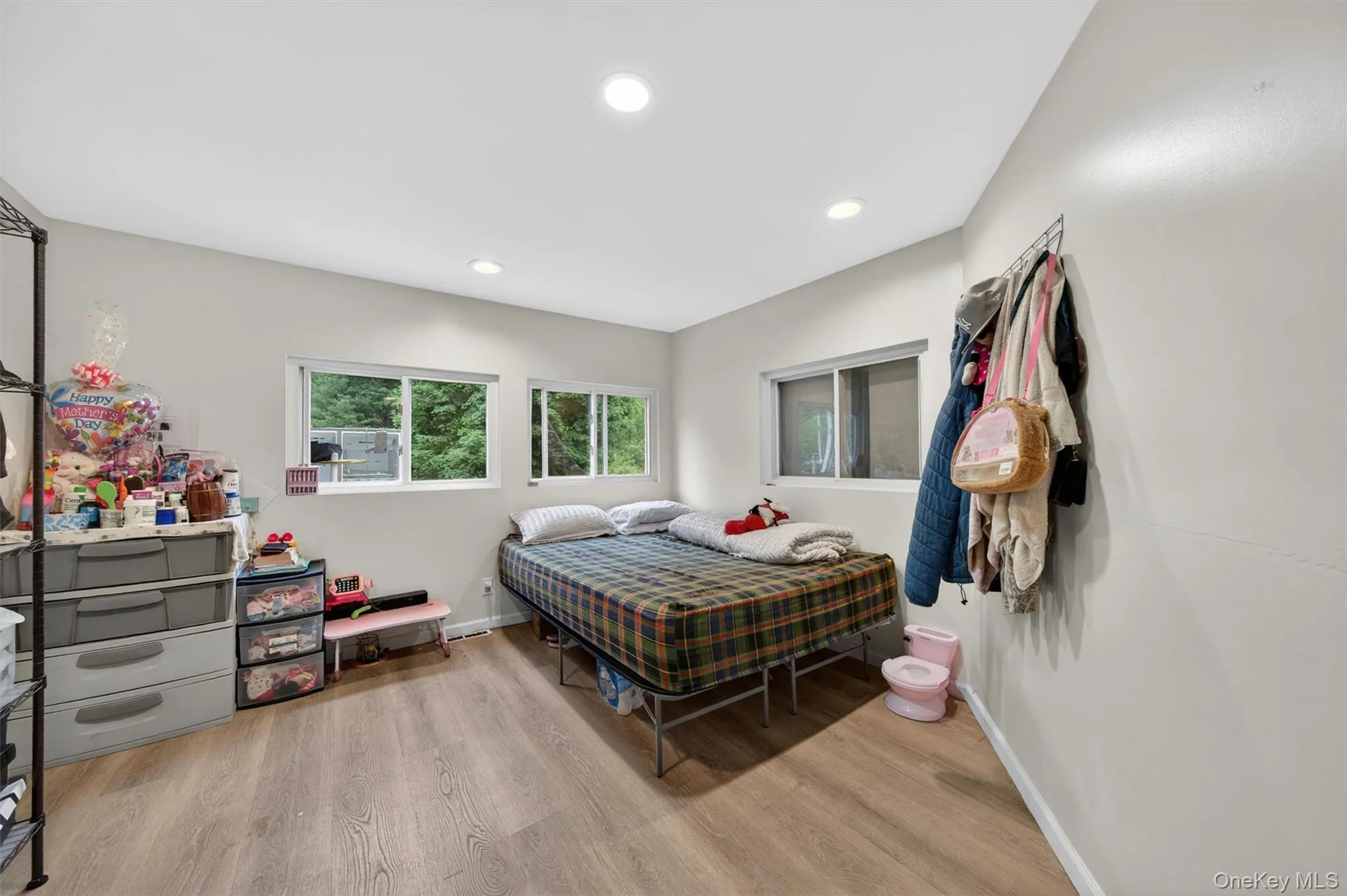 21 Dolson Avenue, Middletown, NY, 2 Bedrooms Bedrooms, 6 Rooms Rooms,1 BathroomBathrooms,Residential,For Rent,Dolson,0,1002333 21 Dolson Avenue, Middletown, NY, 2 Bedrooms Bedrooms, 6 Rooms Rooms,1 BathroomBathrooms,Residential,For Rent,Dolson,0,1002333