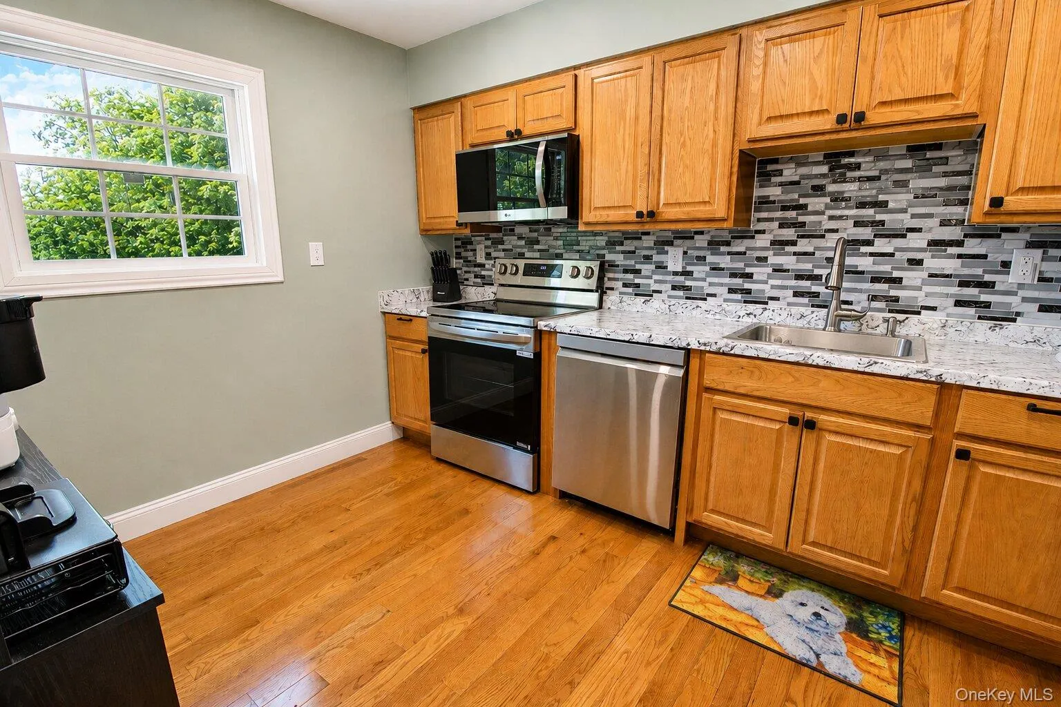 15 Colonial Avenue, Fishkill, NY, 3 Bedrooms Bedrooms, 8 Rooms Rooms,2 BathroomsBathrooms,Residential,For Rent,Colonial,0,1002338 15 Colonial Avenue, Fishkill, NY, 3 Bedrooms Bedrooms, 8 Rooms Rooms,2 BathroomsBathrooms,Residential,For Rent,Colonial,0,1002338