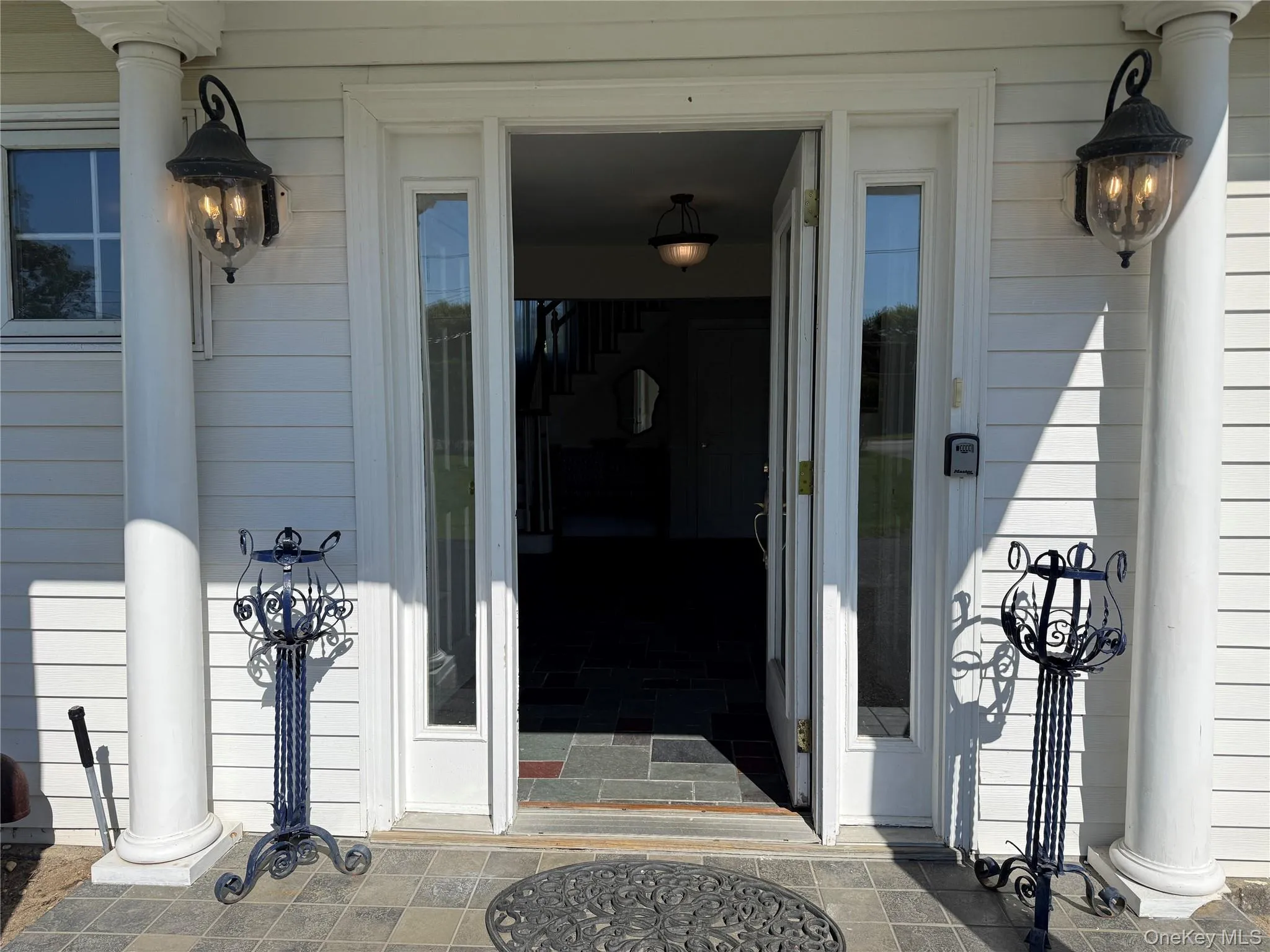 250 Oneck Lane, Southampton, NY, 5 Bedrooms Bedrooms, 12 Rooms Rooms,2 BathroomsBathrooms,Residential Lease,For Rent,Oneck,0,1002341 250 Oneck Lane, Southampton, NY, 5 Bedrooms Bedrooms, 12 Rooms Rooms,2 BathroomsBathrooms,Residential Lease,For Rent,Oneck,0,1002341