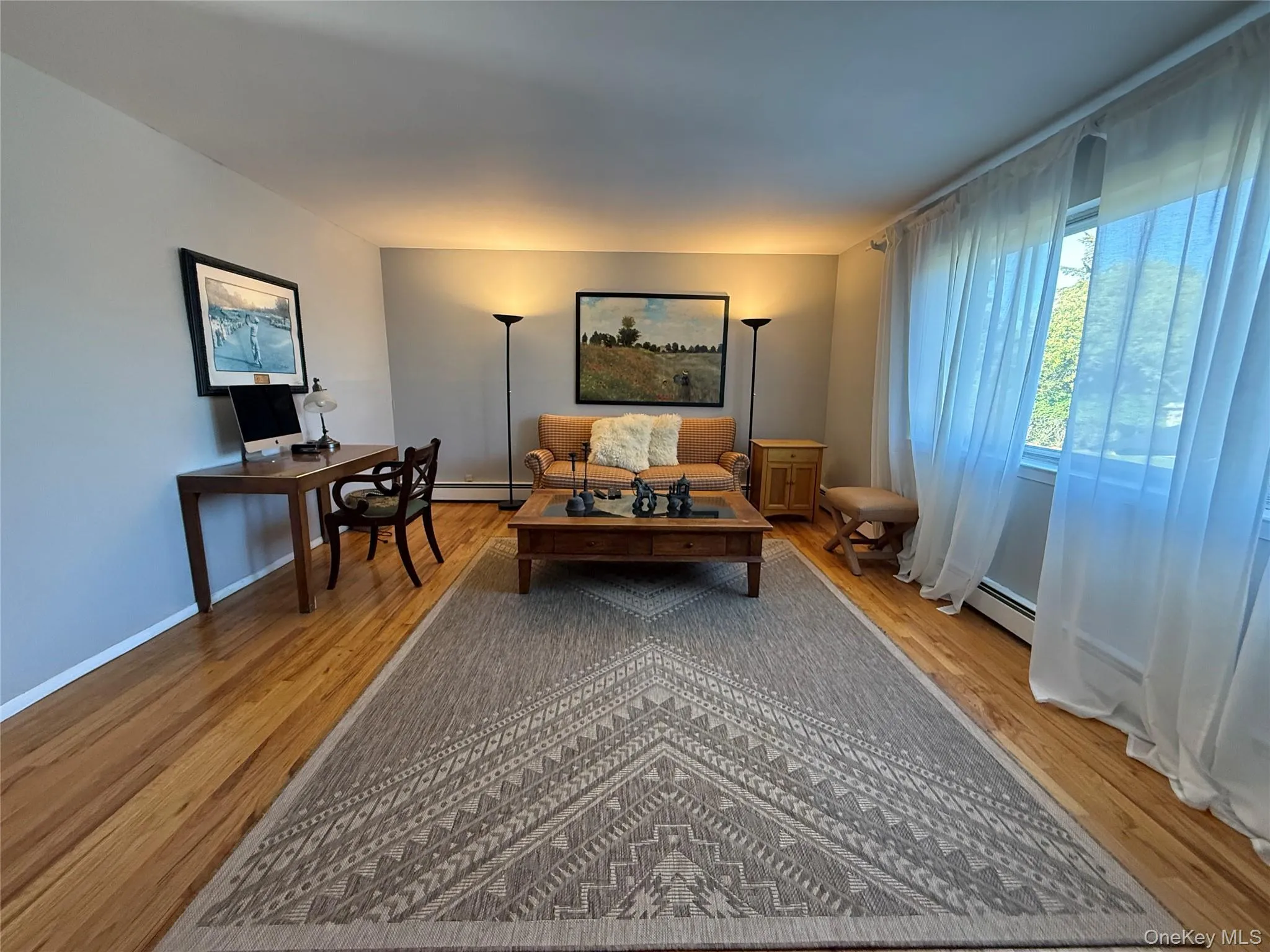 250 Oneck Lane, Southampton, NY, 5 Bedrooms Bedrooms, 12 Rooms Rooms,2 BathroomsBathrooms,Residential Lease,For Rent,Oneck,0,1002341 250 Oneck Lane, Southampton, NY, 5 Bedrooms Bedrooms, 12 Rooms Rooms,2 BathroomsBathrooms,Residential Lease,For Rent,Oneck,0,1002341